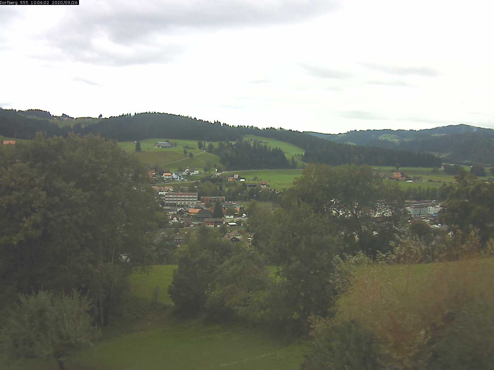 Webcam-Bild: Aussicht vom Dorfberg in Langnau 20200926-100601
