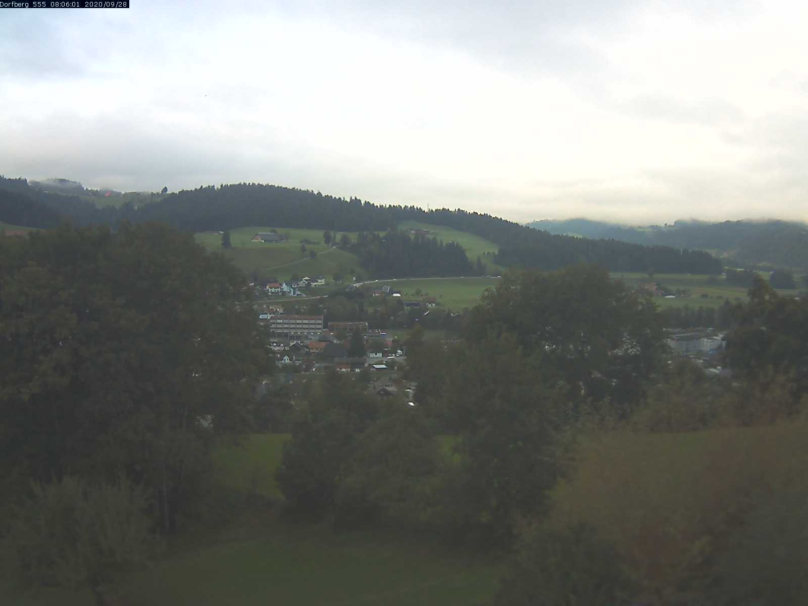 Webcam-Bild: Aussicht vom Dorfberg in Langnau 20200928-080601