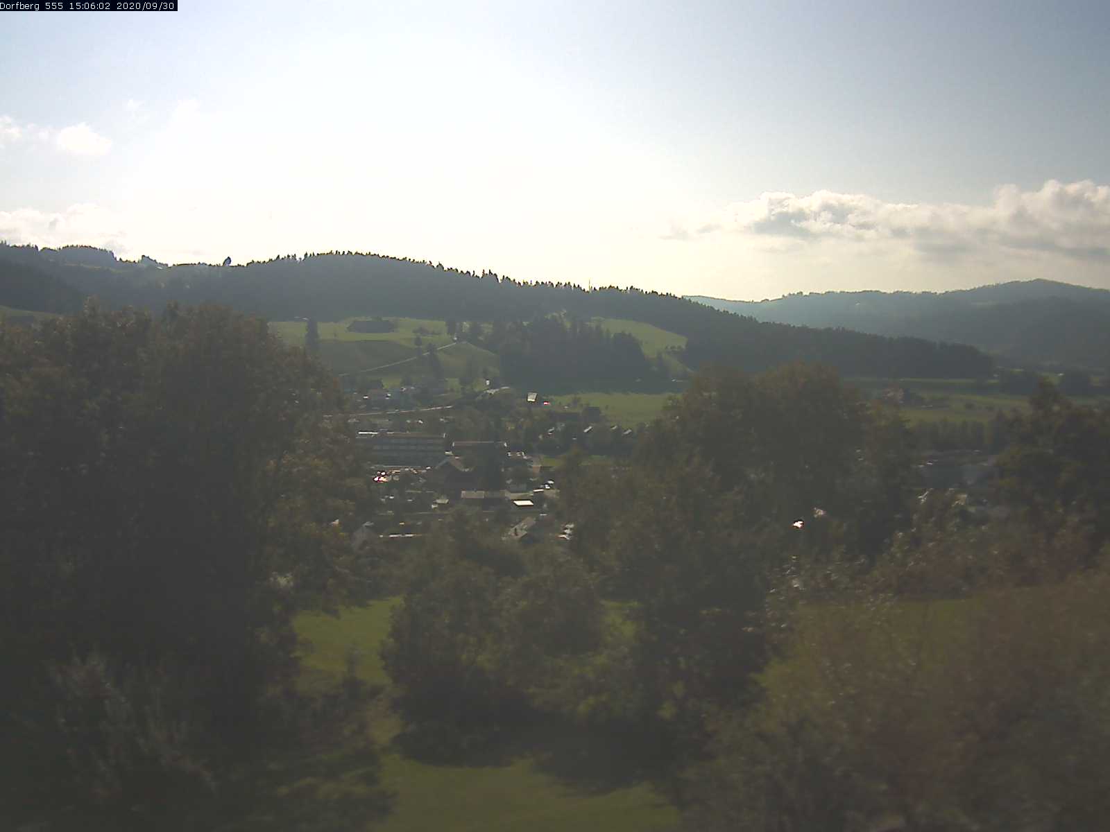 Webcam-Bild: Aussicht vom Dorfberg in Langnau 20200930-150601