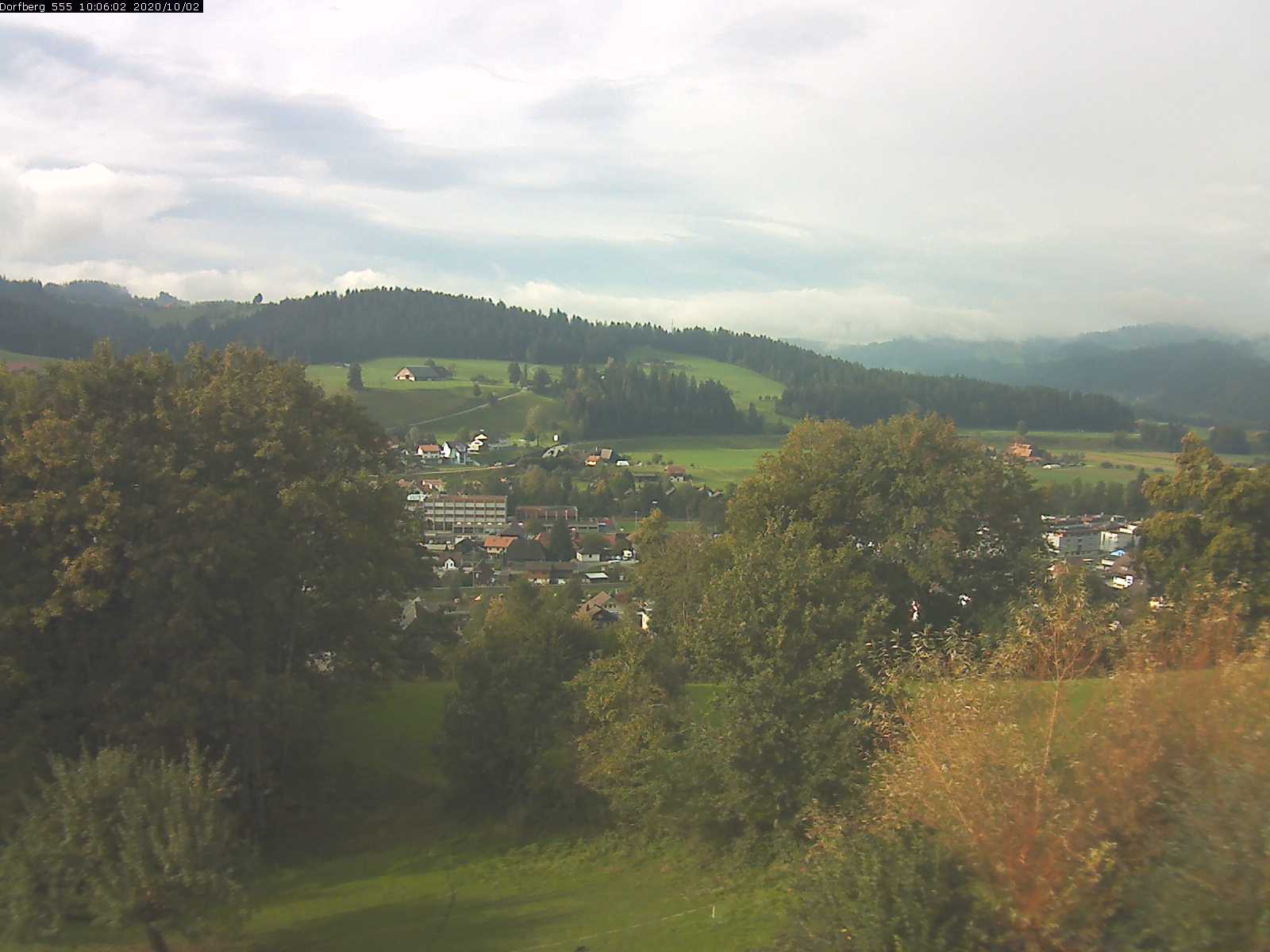 Webcam-Bild: Aussicht vom Dorfberg in Langnau 20201002-100601