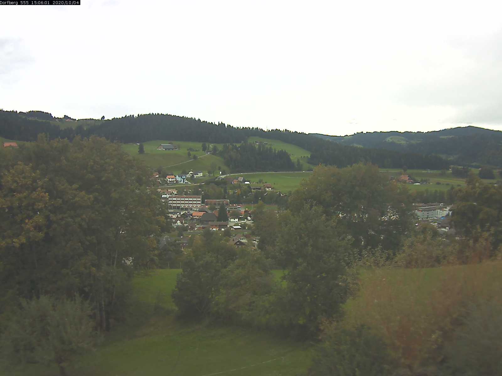 Webcam-Bild: Aussicht vom Dorfberg in Langnau 20201004-150601