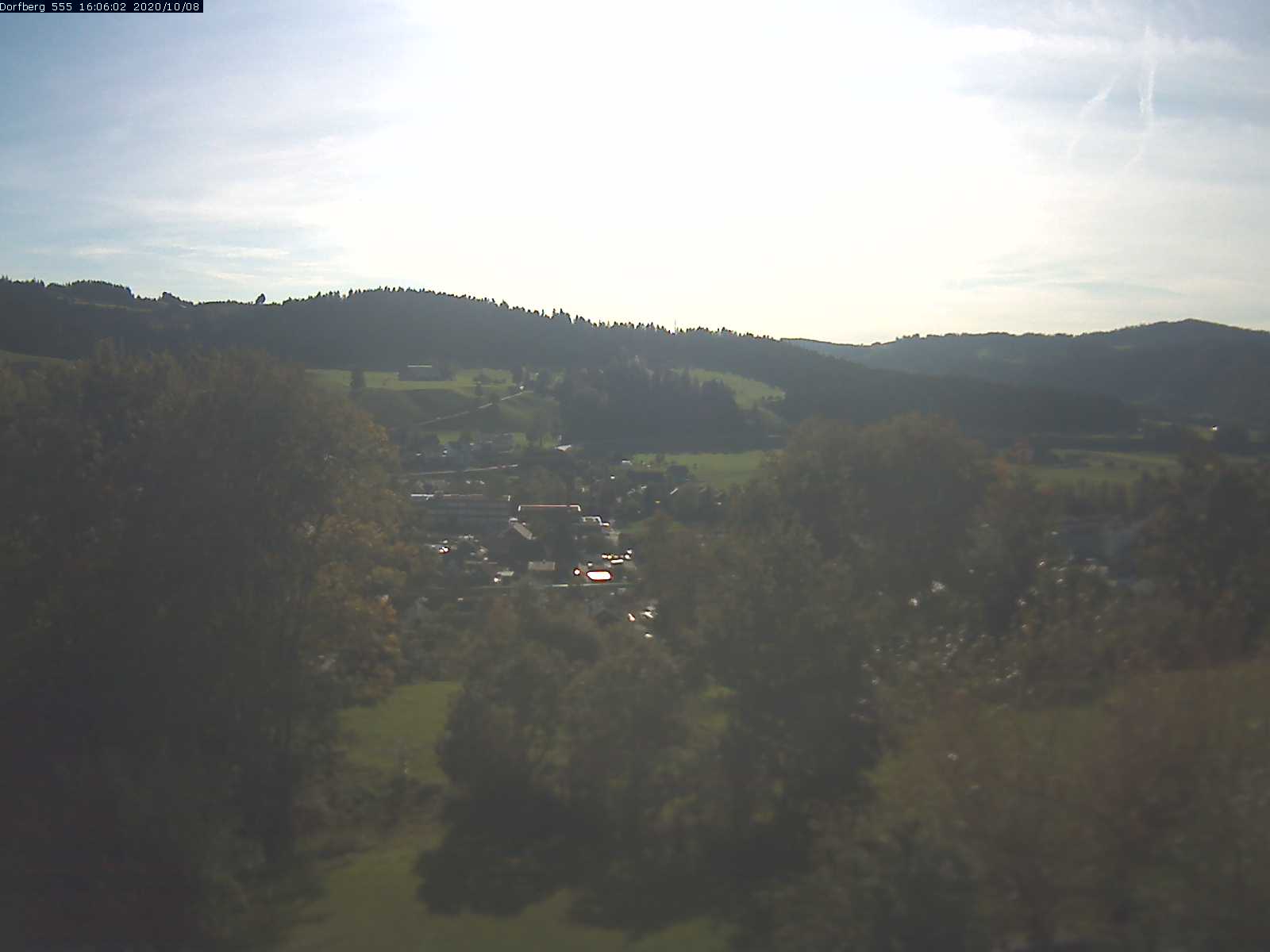 Webcam-Bild: Aussicht vom Dorfberg in Langnau 20201008-160601