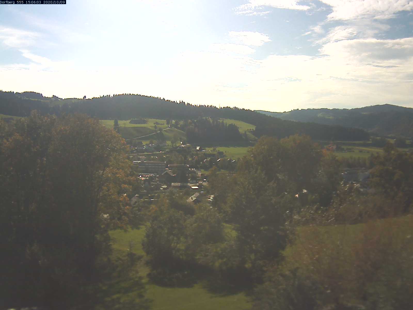 Webcam-Bild: Aussicht vom Dorfberg in Langnau 20201009-150601