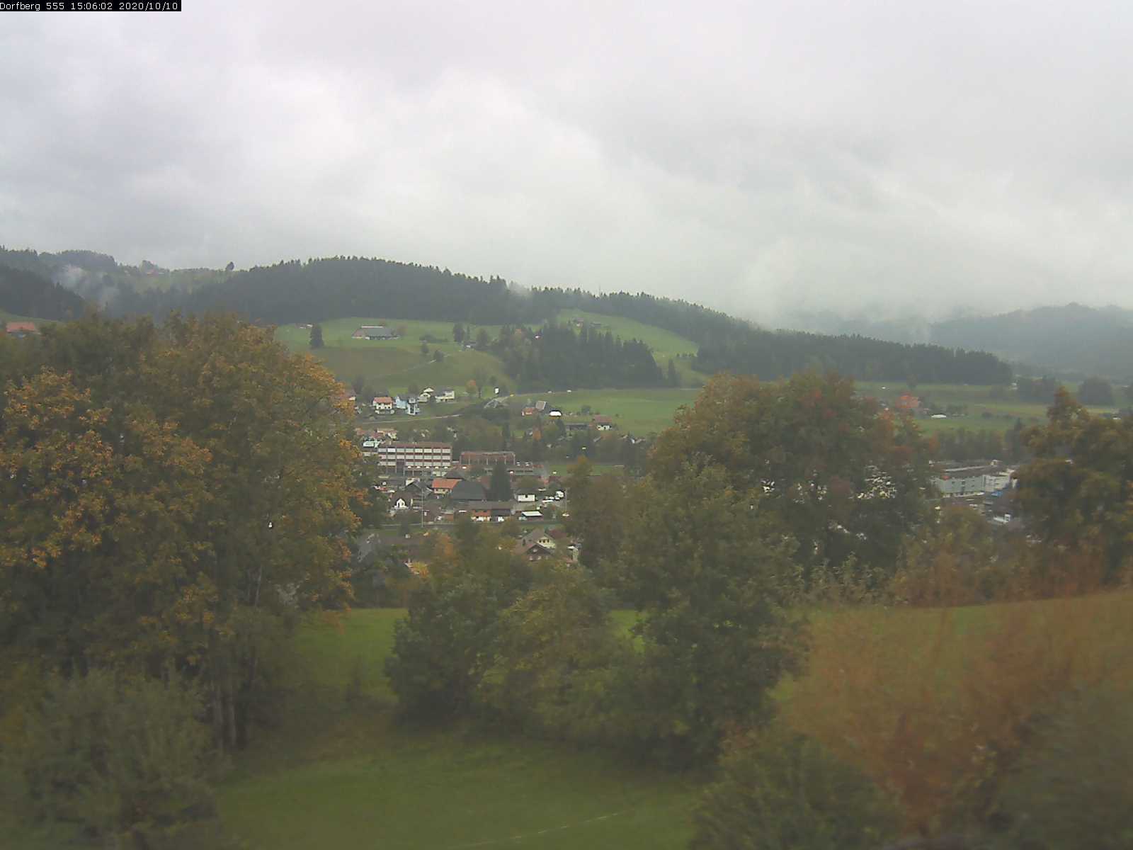 Webcam-Bild: Aussicht vom Dorfberg in Langnau 20201010-150601