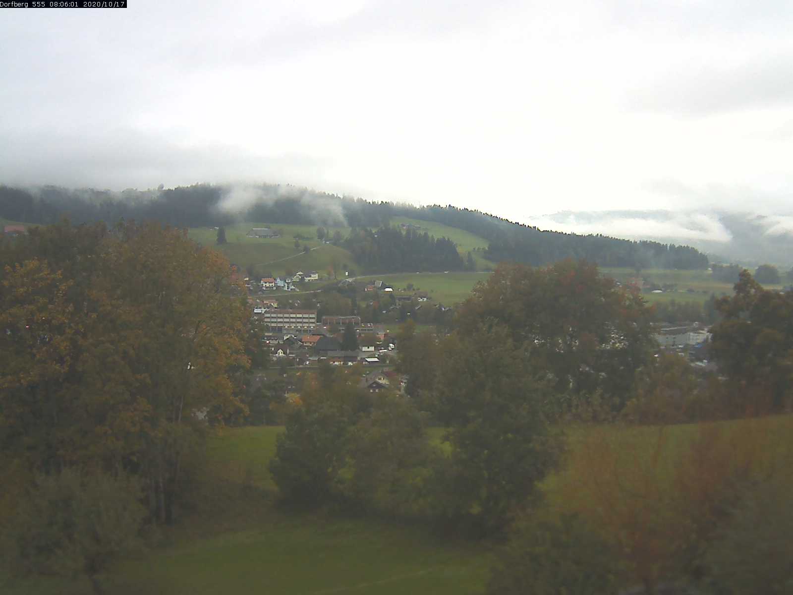 Webcam-Bild: Aussicht vom Dorfberg in Langnau 20201017-080601