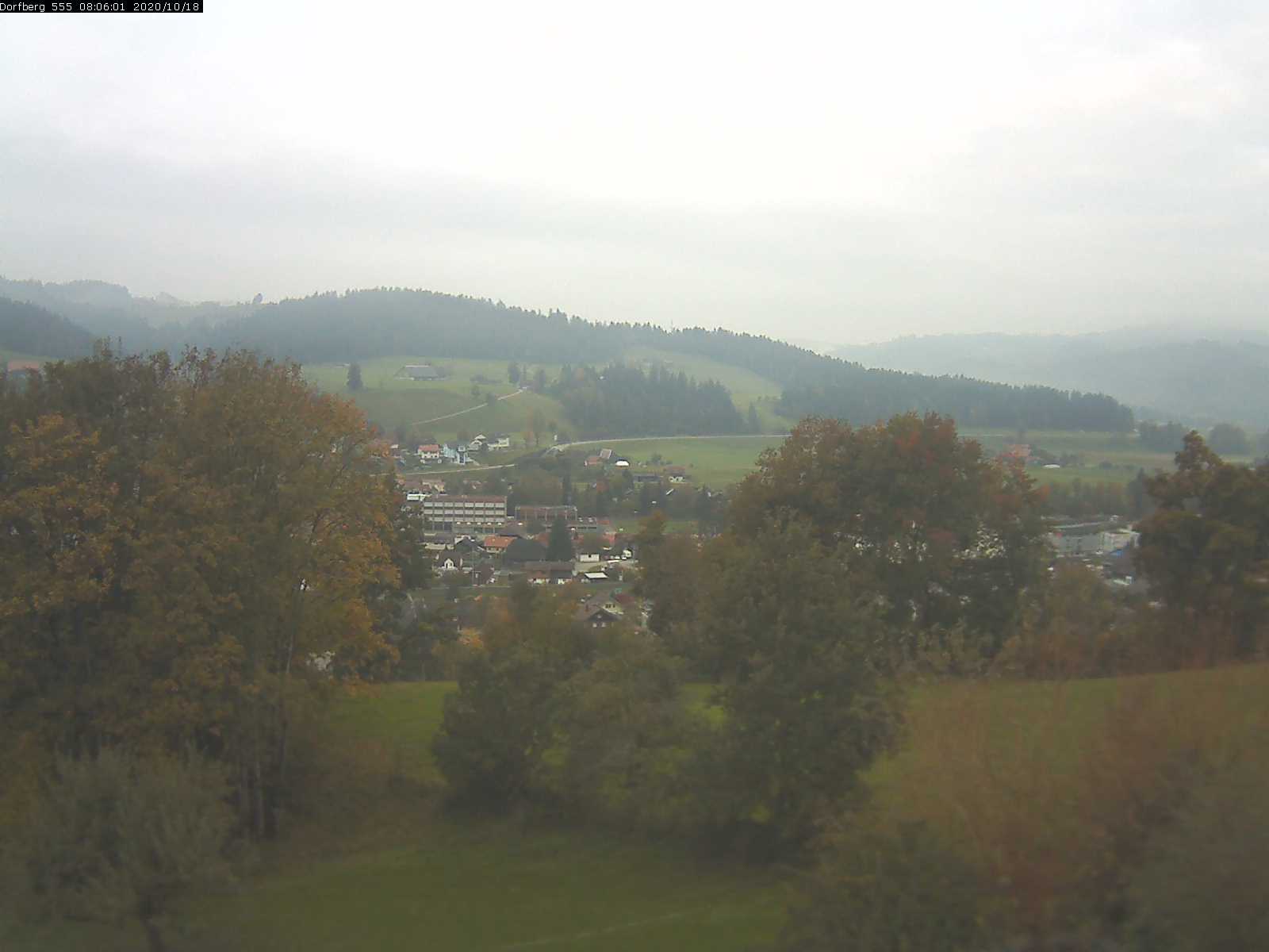 Webcam-Bild: Aussicht vom Dorfberg in Langnau 20201018-080601