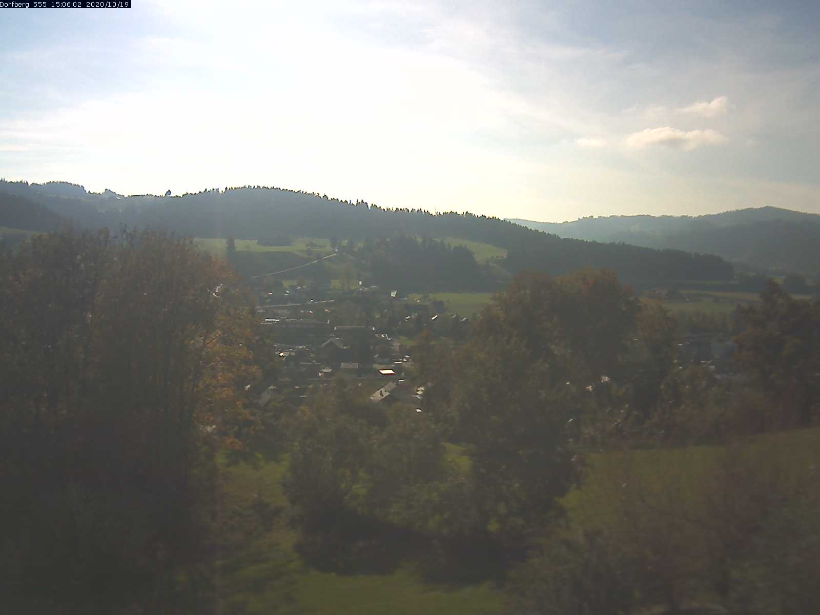 Webcam-Bild: Aussicht vom Dorfberg in Langnau 20201019-150601