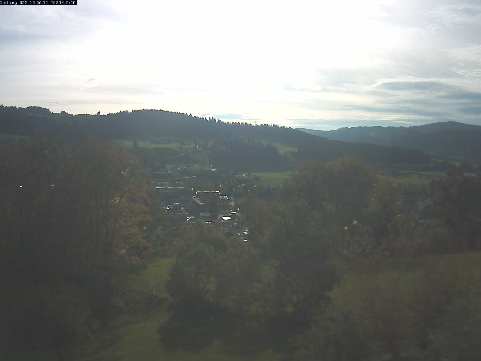 Webcam-Bild: Aussicht vom Dorfberg in Langnau 20201020-160601