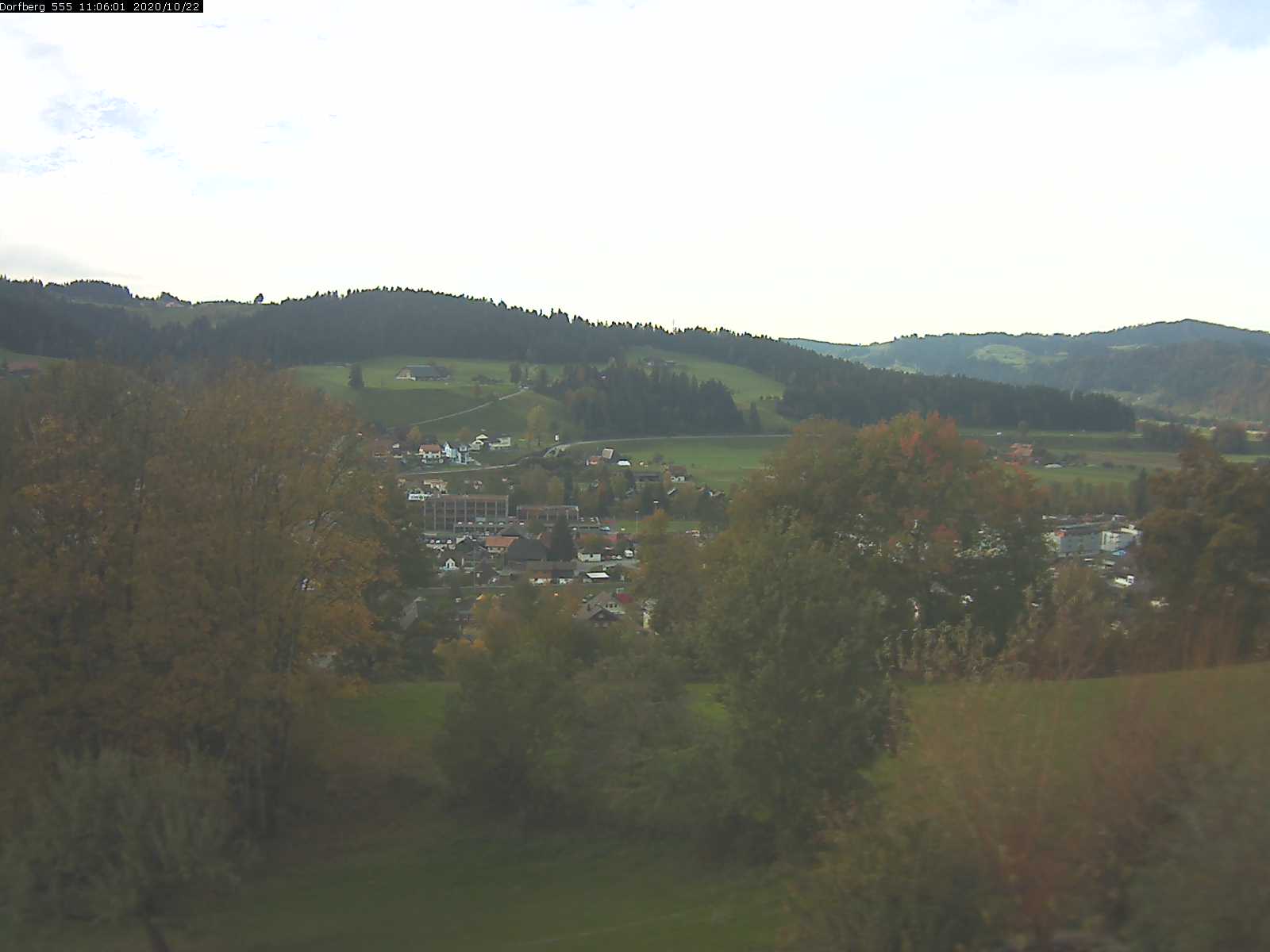 Webcam-Bild: Aussicht vom Dorfberg in Langnau 20201022-110601