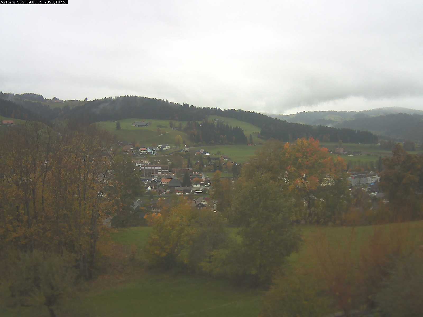 Webcam-Bild: Aussicht vom Dorfberg in Langnau 20201026-090601
