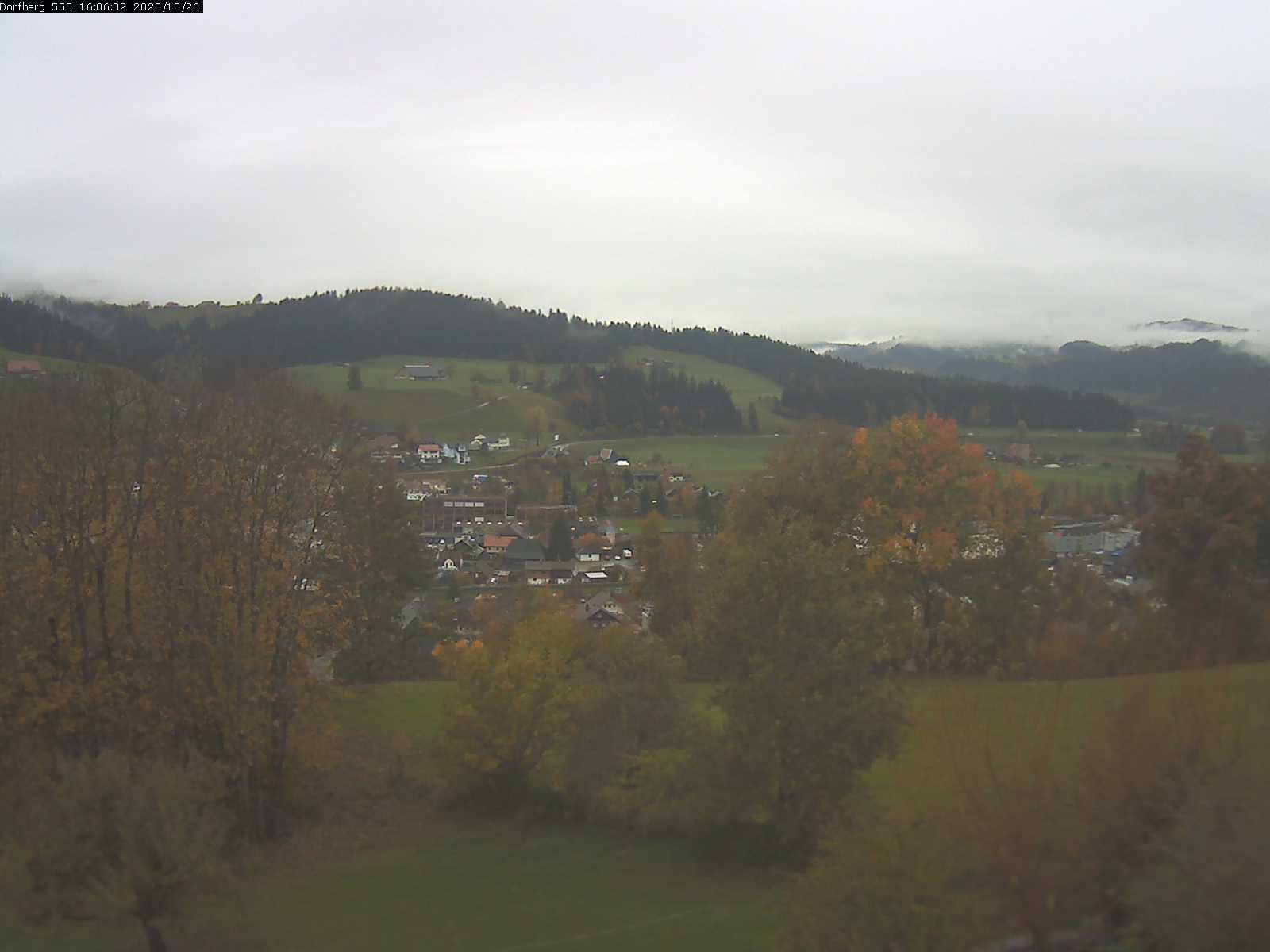 Webcam-Bild: Aussicht vom Dorfberg in Langnau 20201026-160601
