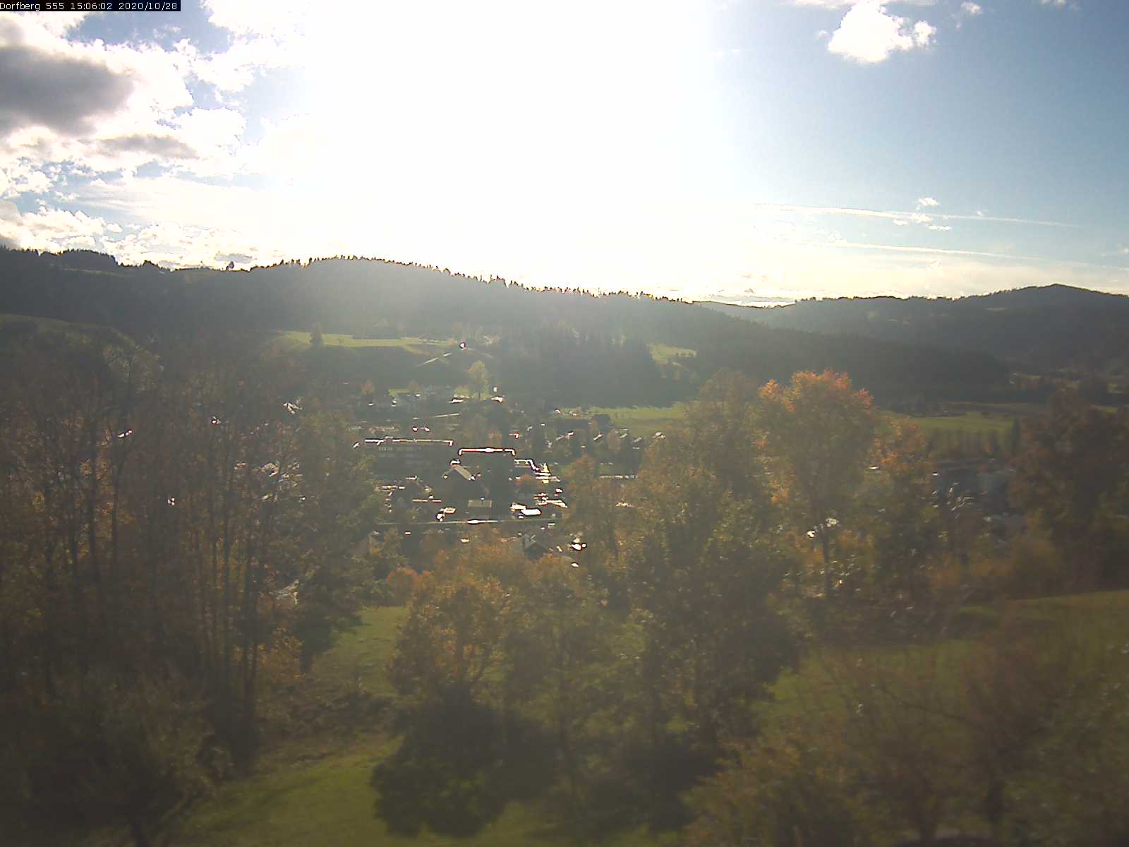 Webcam-Bild: Aussicht vom Dorfberg in Langnau 20201028-150601