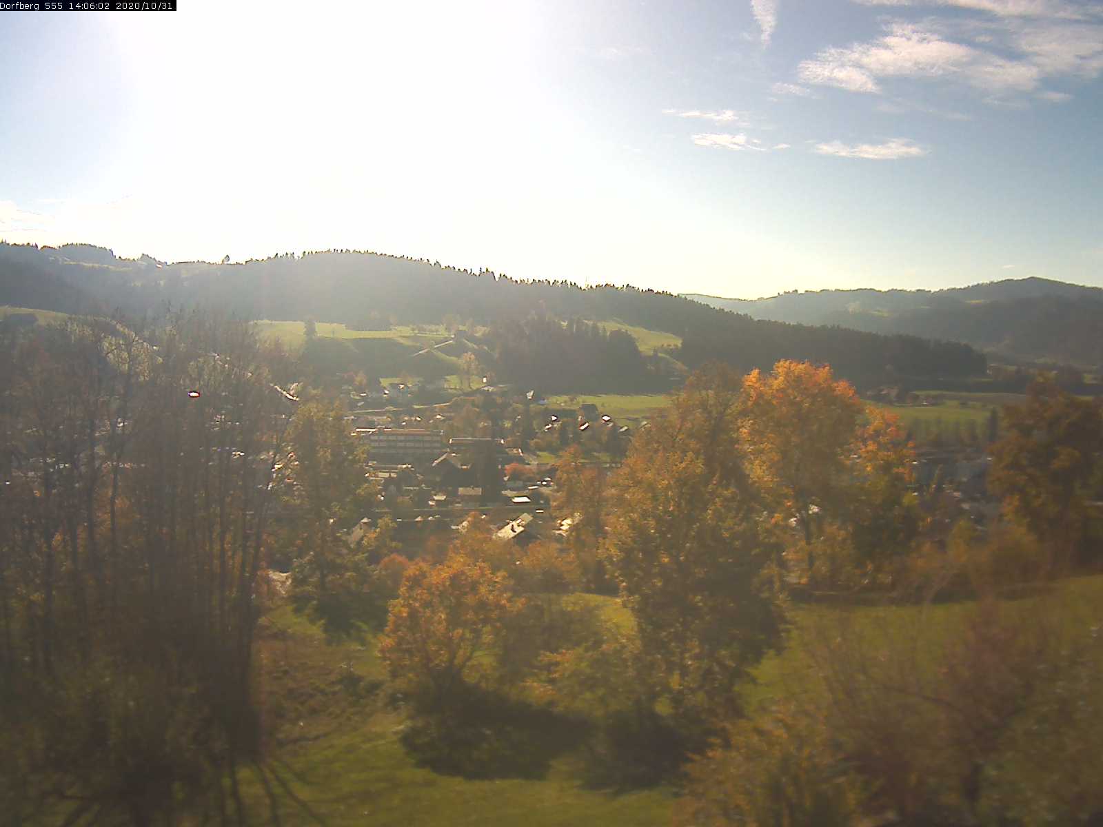 Webcam-Bild: Aussicht vom Dorfberg in Langnau 20201031-140601