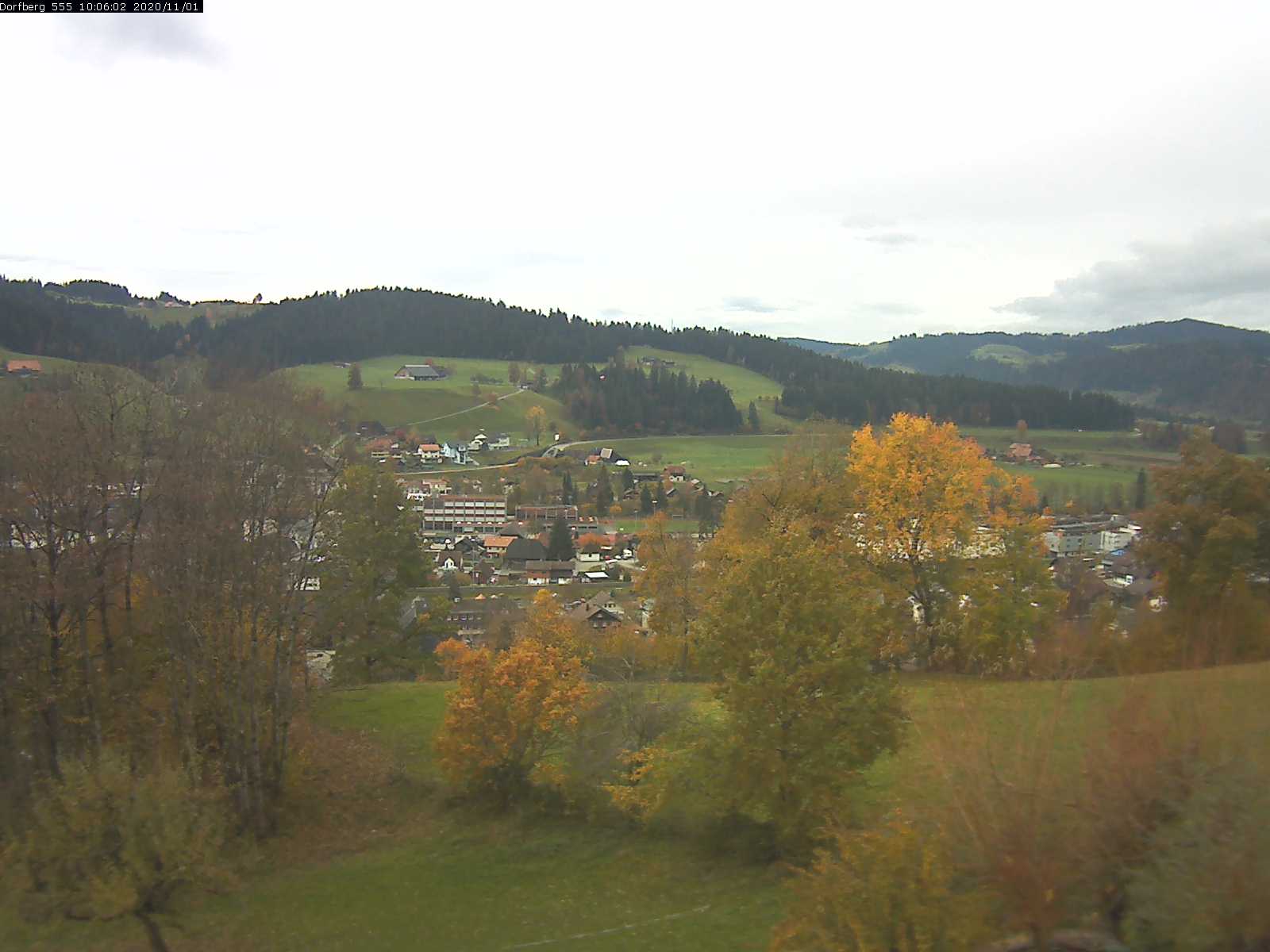 Webcam-Bild: Aussicht vom Dorfberg in Langnau 20201101-100601