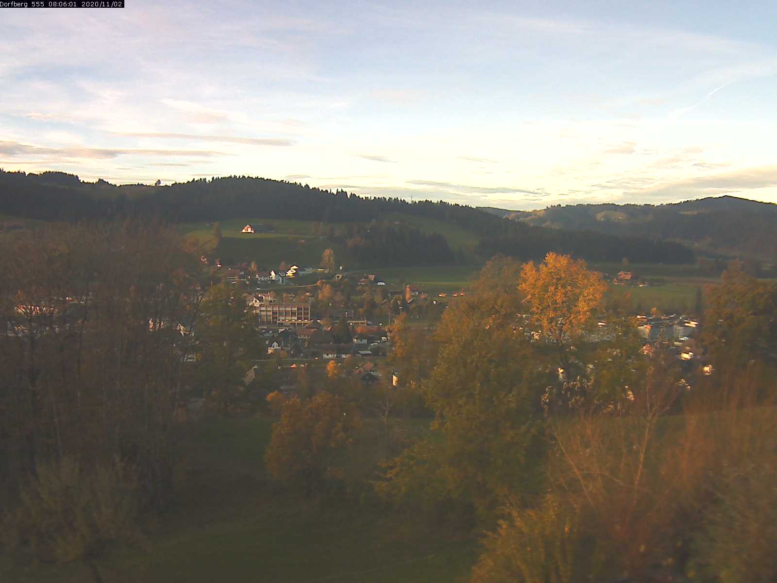 Webcam-Bild: Aussicht vom Dorfberg in Langnau 20201102-080601