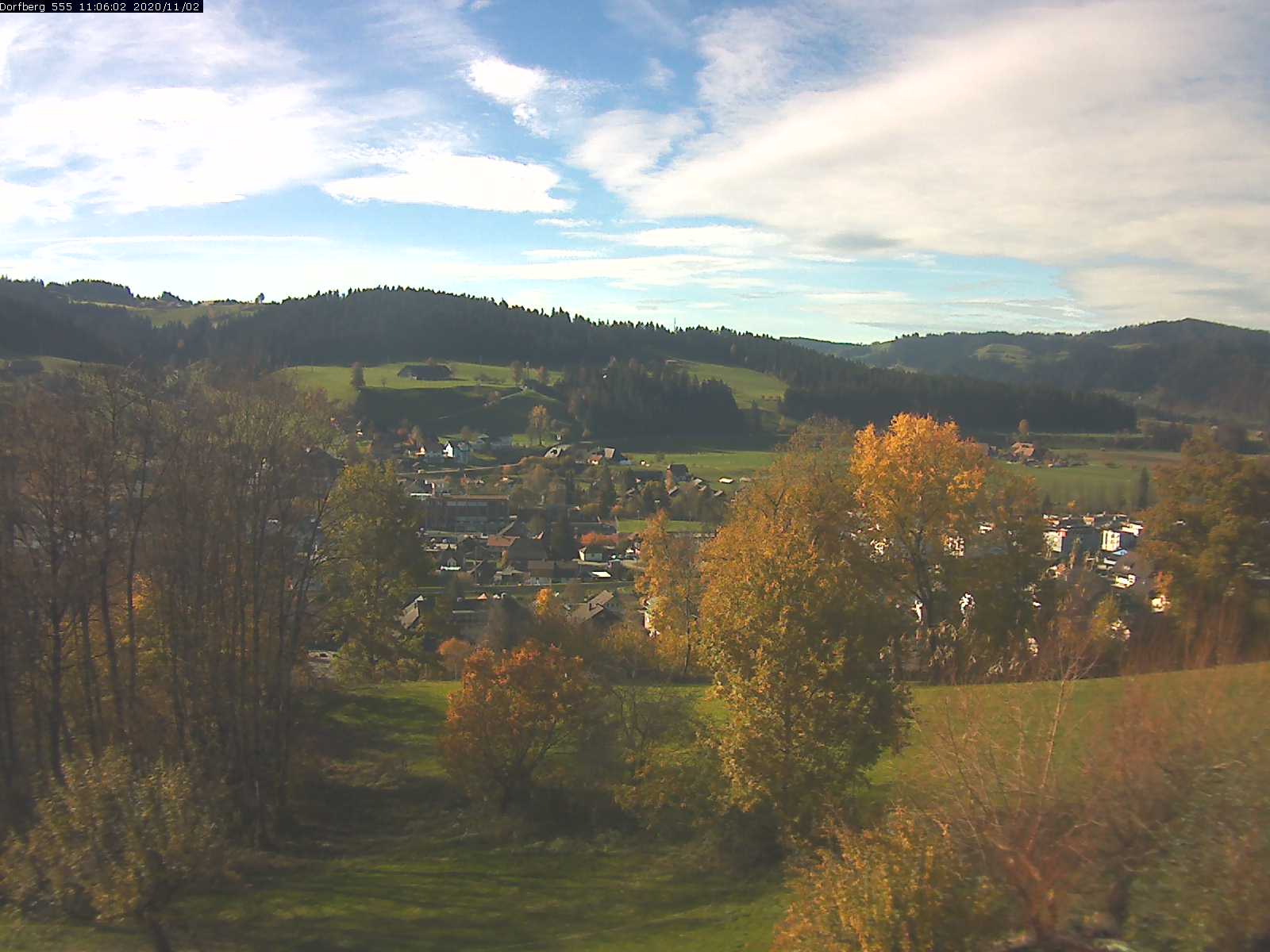 Webcam-Bild: Aussicht vom Dorfberg in Langnau 20201102-110601