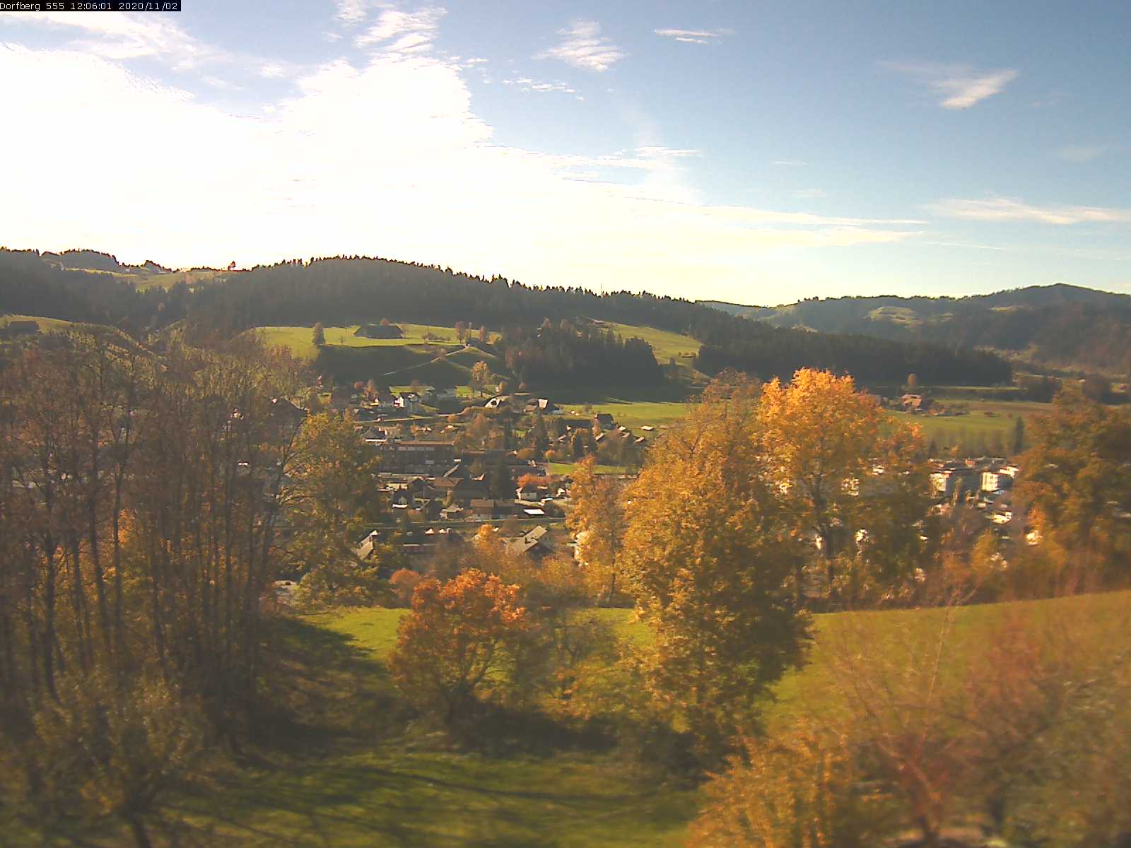 Webcam-Bild: Aussicht vom Dorfberg in Langnau 20201102-120601