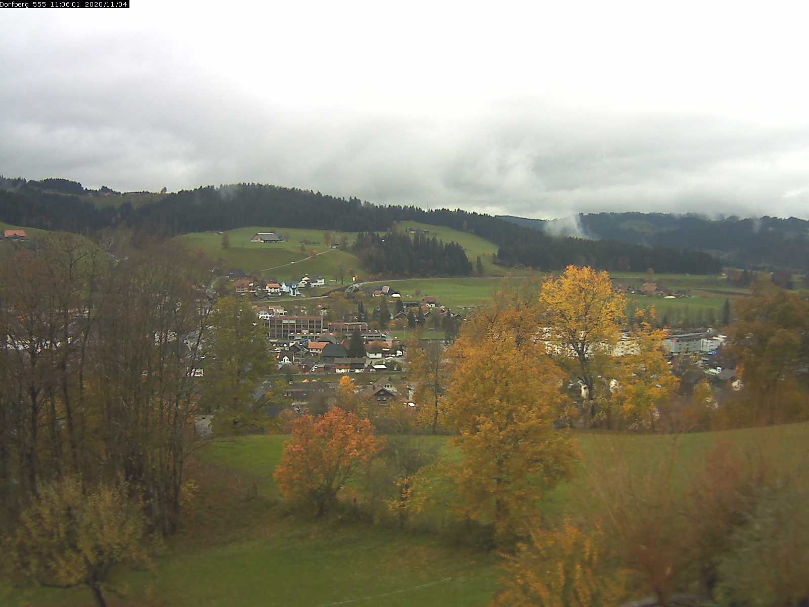 Webcam-Bild: Aussicht vom Dorfberg in Langnau 20201104-110601