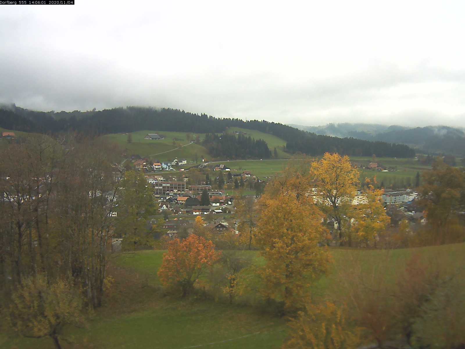 Webcam-Bild: Aussicht vom Dorfberg in Langnau 20201104-140601