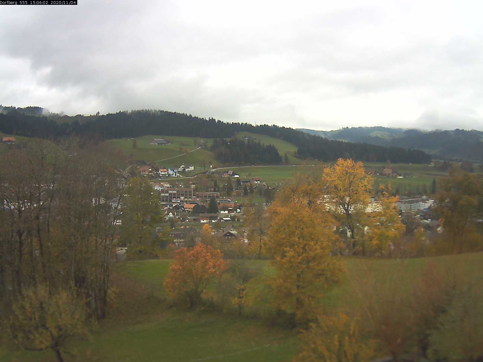 Webcam-Bild: Aussicht vom Dorfberg in Langnau 20201104-150601