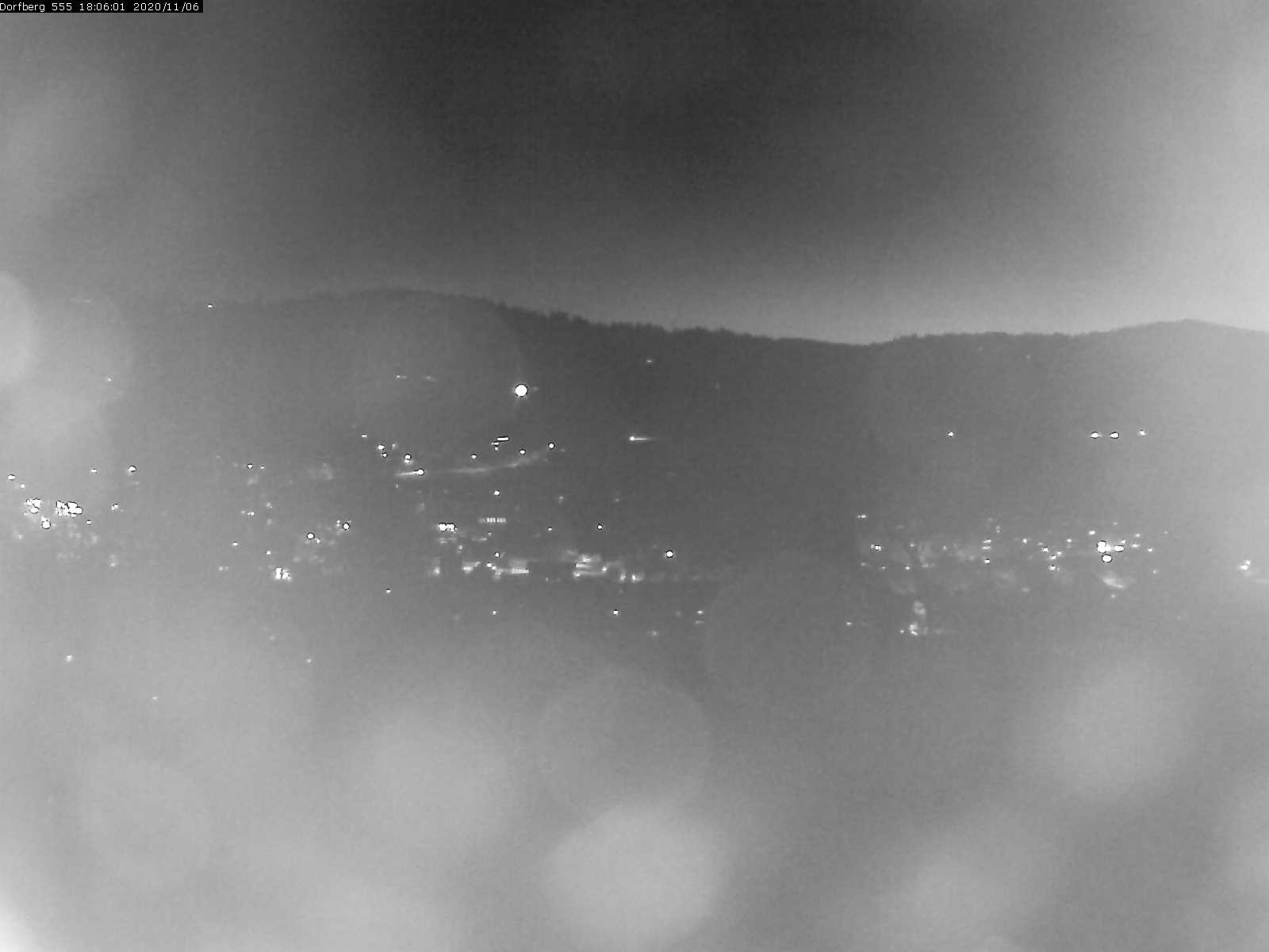 Webcam-Bild: Aussicht vom Dorfberg in Langnau 20201106-180601