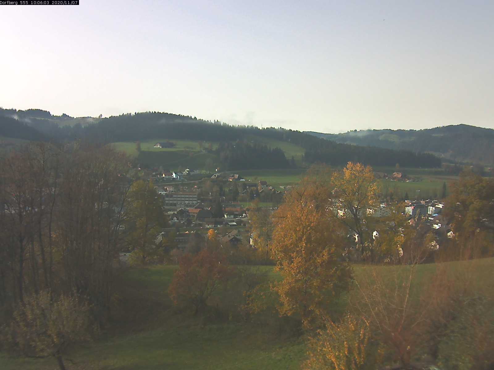 Webcam-Bild: Aussicht vom Dorfberg in Langnau 20201107-100601