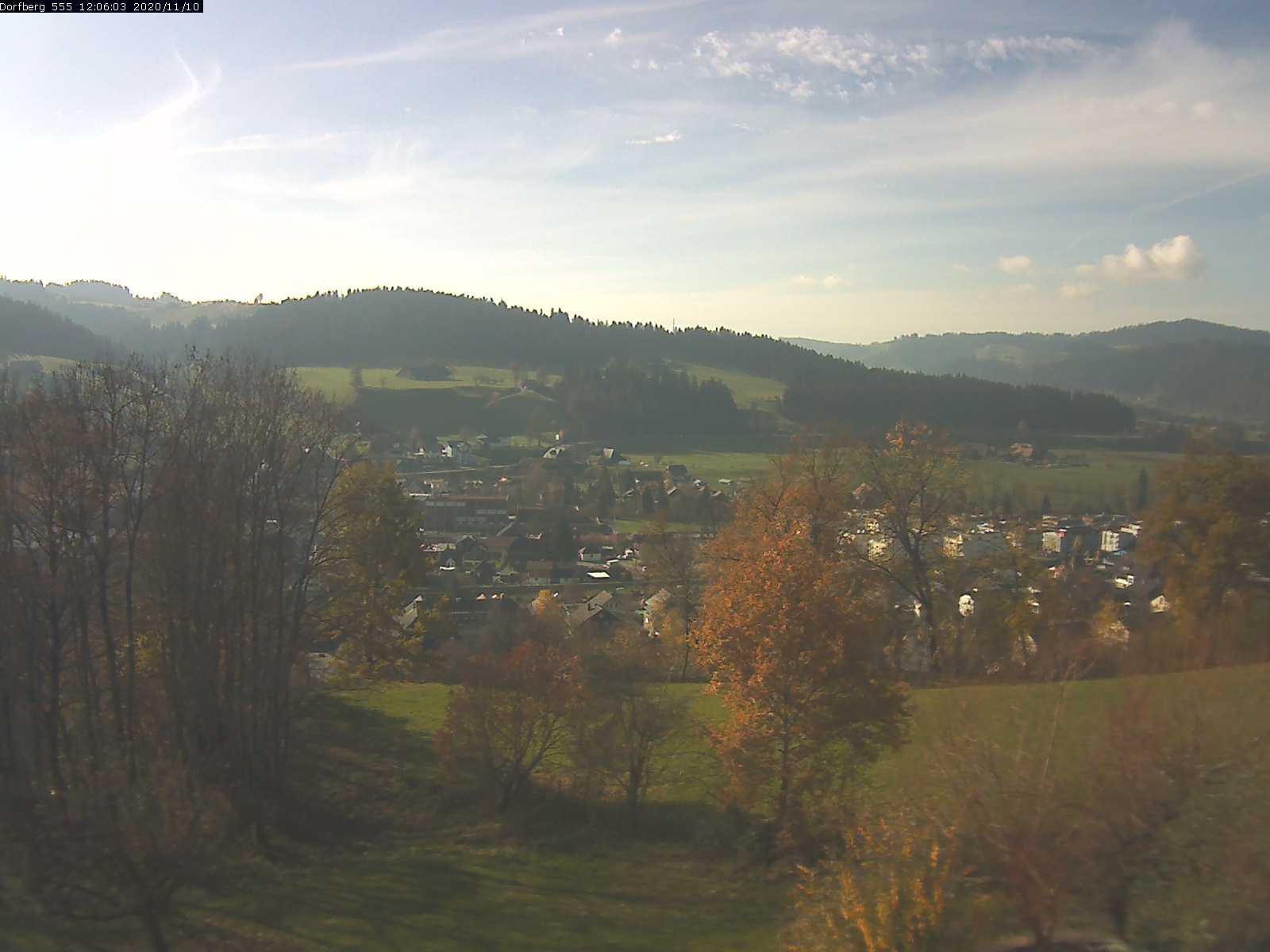 Webcam-Bild: Aussicht vom Dorfberg in Langnau 20201110-120601