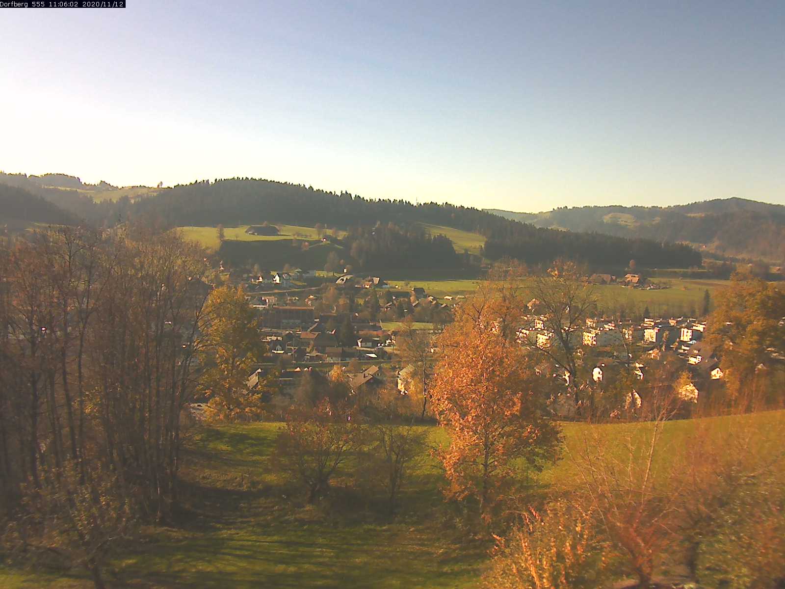 Webcam-Bild: Aussicht vom Dorfberg in Langnau 20201112-110601