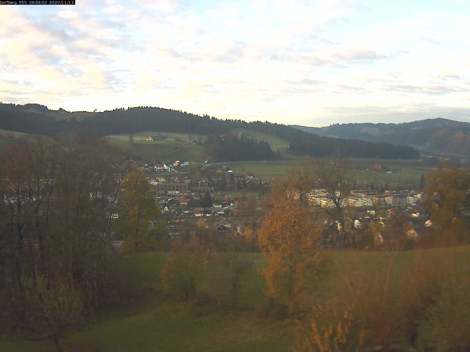 Webcam-Bild: Aussicht vom Dorfberg in Langnau 20201113-080601