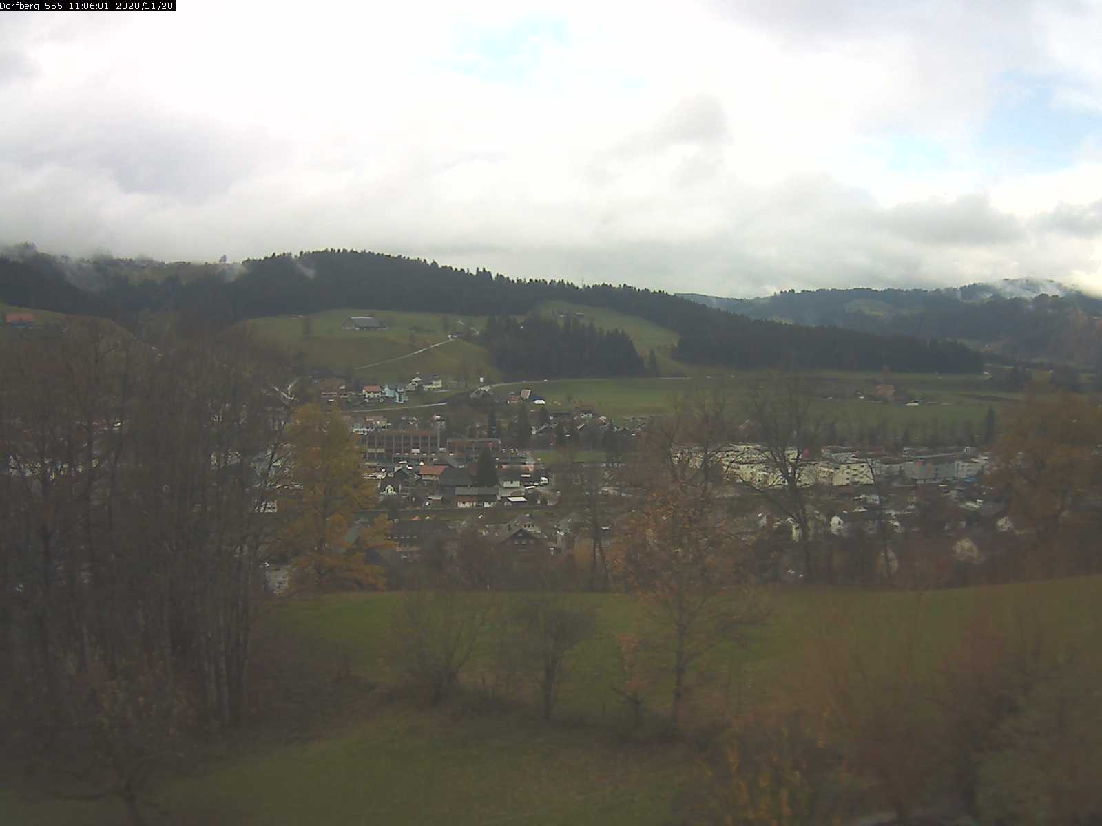 Webcam-Bild: Aussicht vom Dorfberg in Langnau 20201120-110601