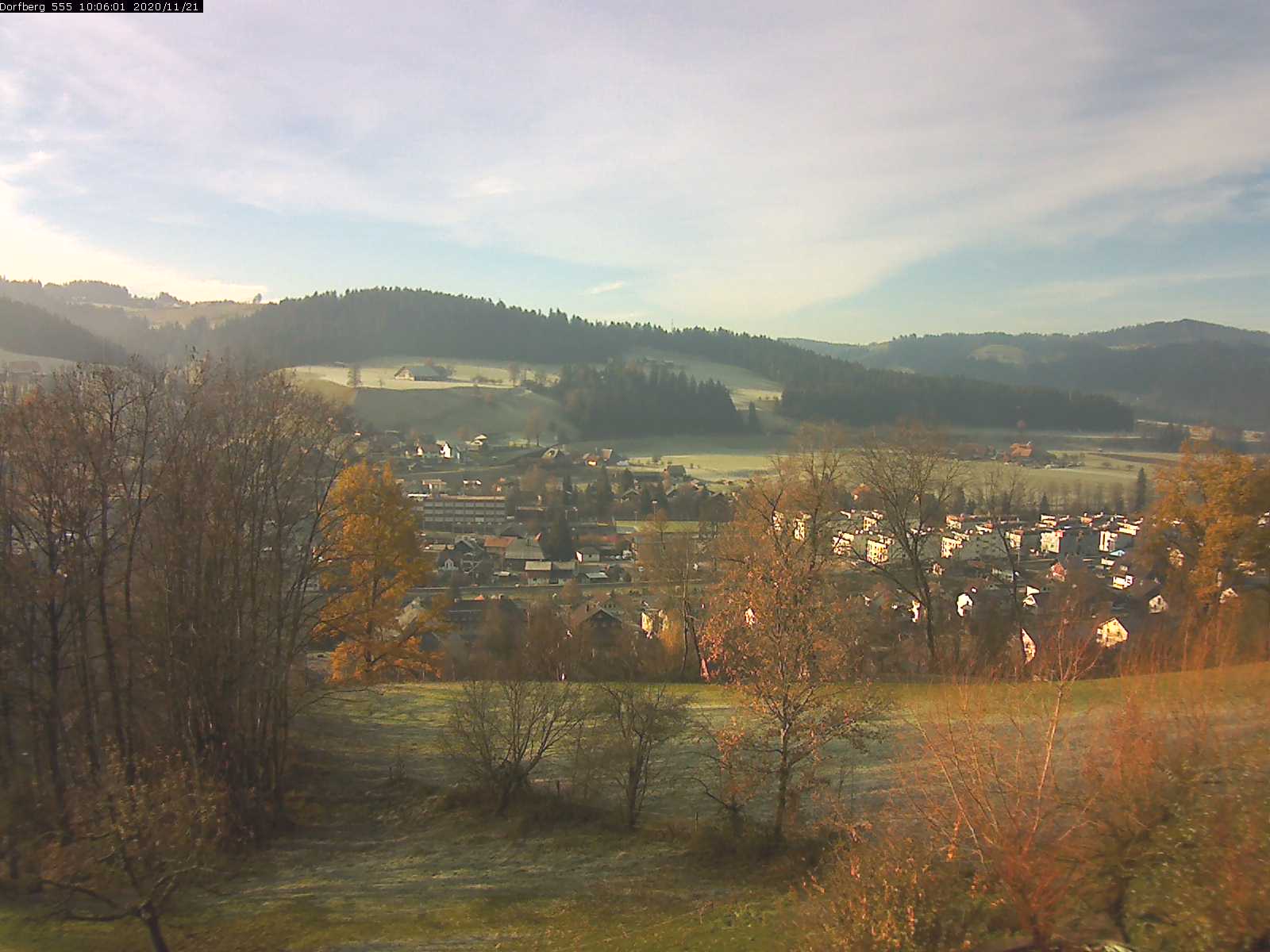 Webcam-Bild: Aussicht vom Dorfberg in Langnau 20201121-100601