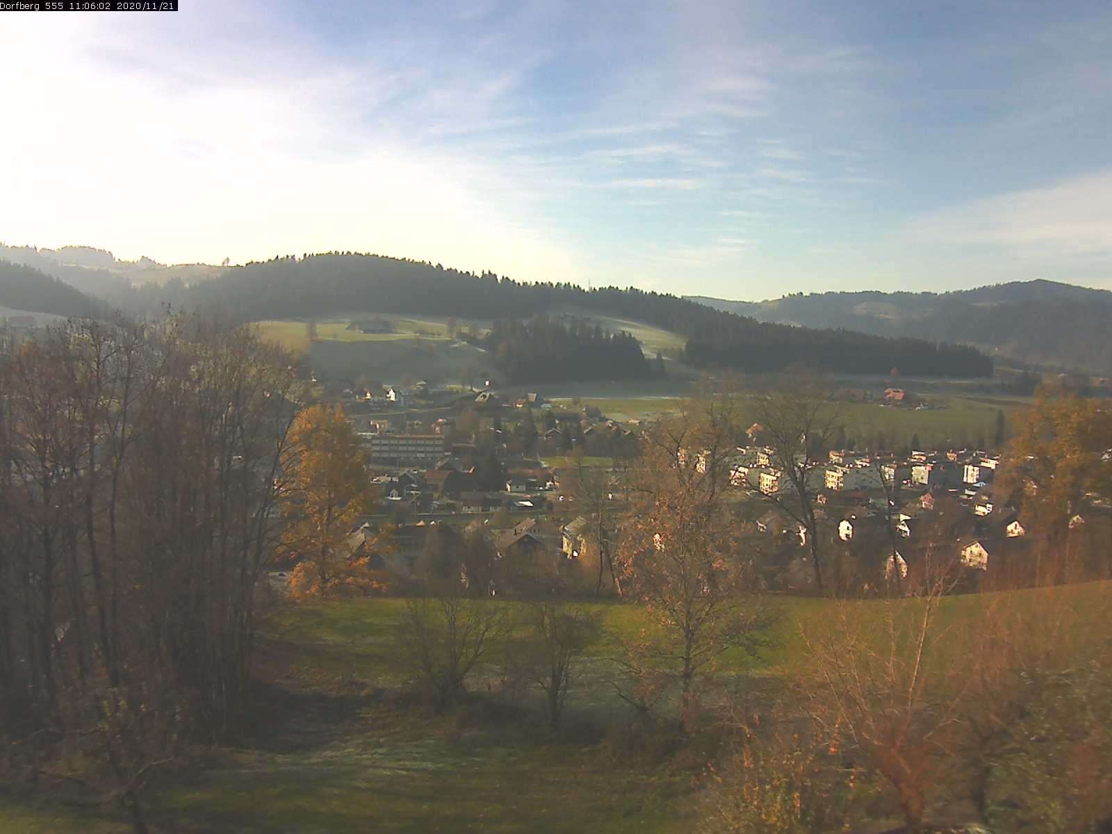 Webcam-Bild: Aussicht vom Dorfberg in Langnau 20201121-110601