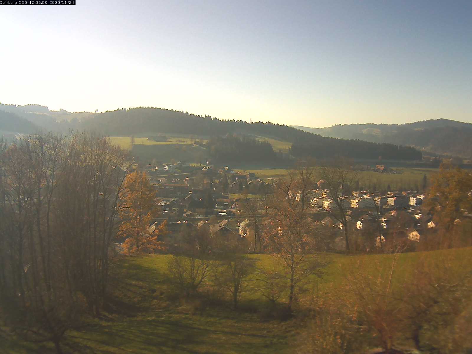 Webcam-Bild: Aussicht vom Dorfberg in Langnau 20201124-120601