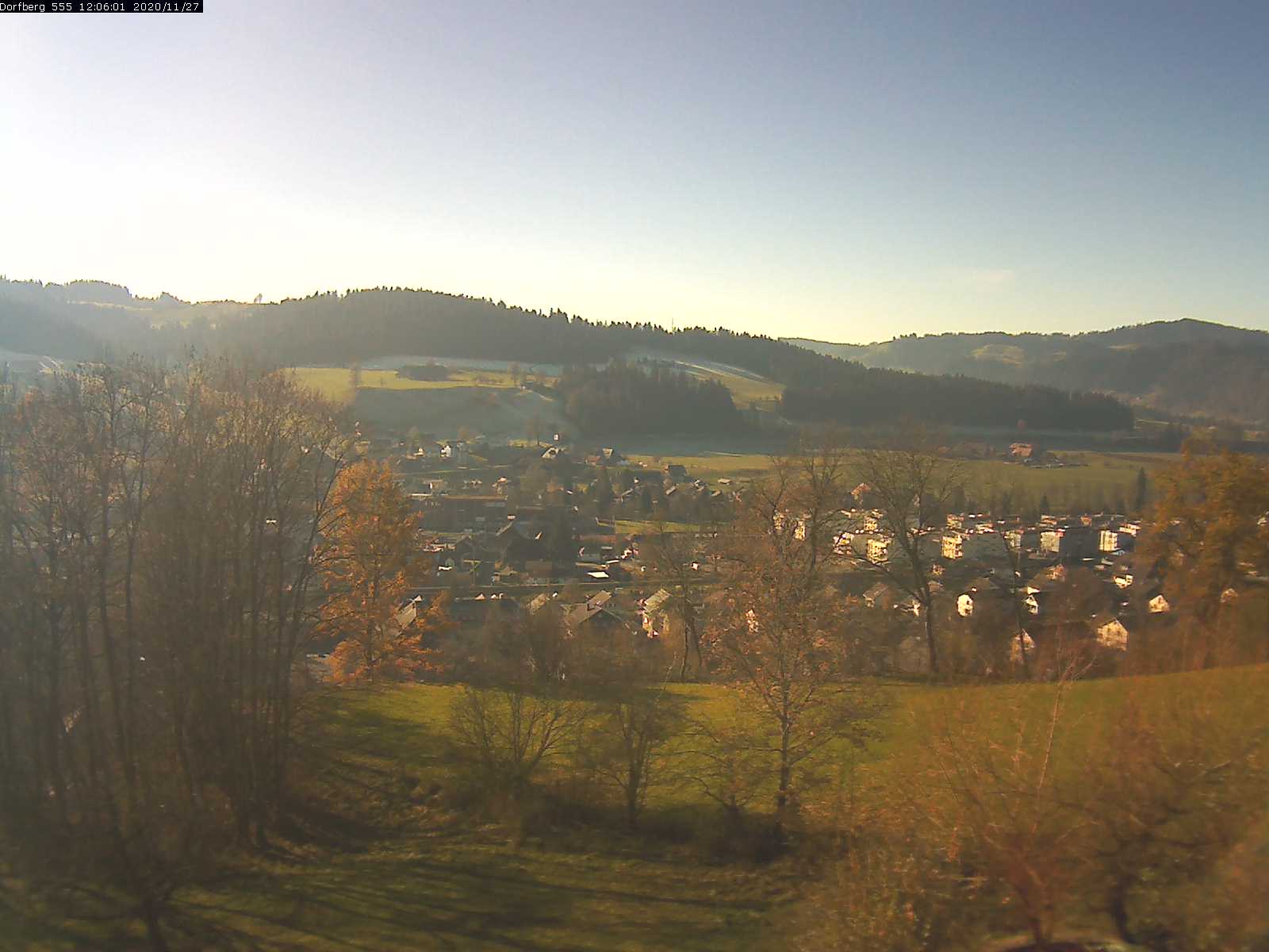 Webcam-Bild: Aussicht vom Dorfberg in Langnau 20201127-120601