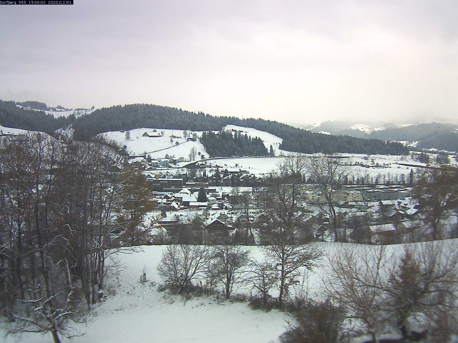 Webcam-Bild: Aussicht vom Dorfberg in Langnau 20201201-150601