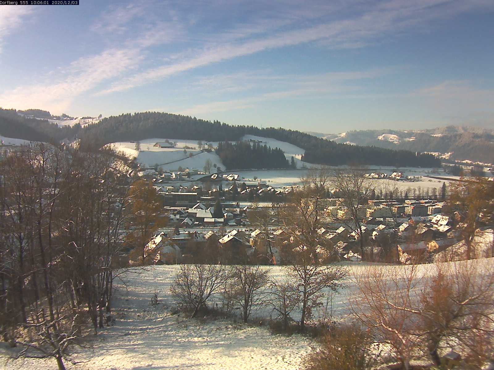 Webcam-Bild: Aussicht vom Dorfberg in Langnau 20201203-100601