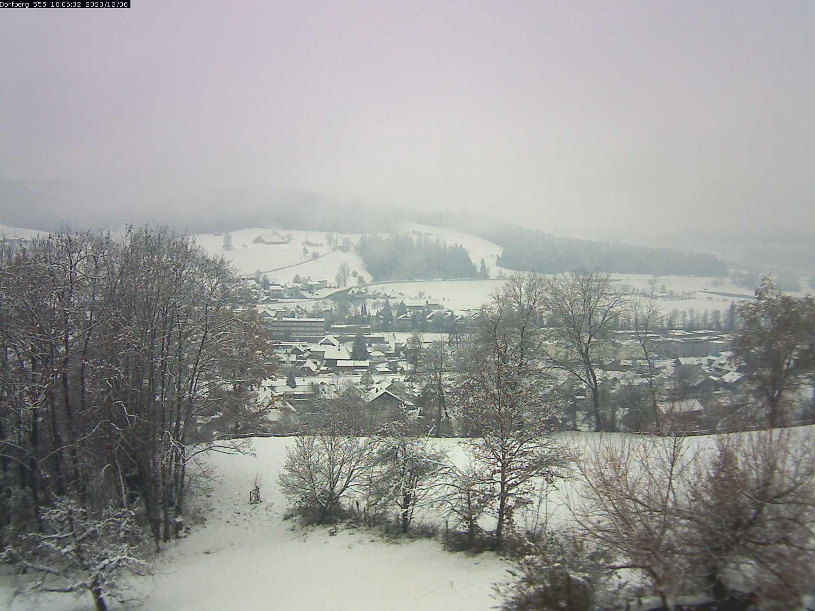 Webcam-Bild: Aussicht vom Dorfberg in Langnau 20201206-100601