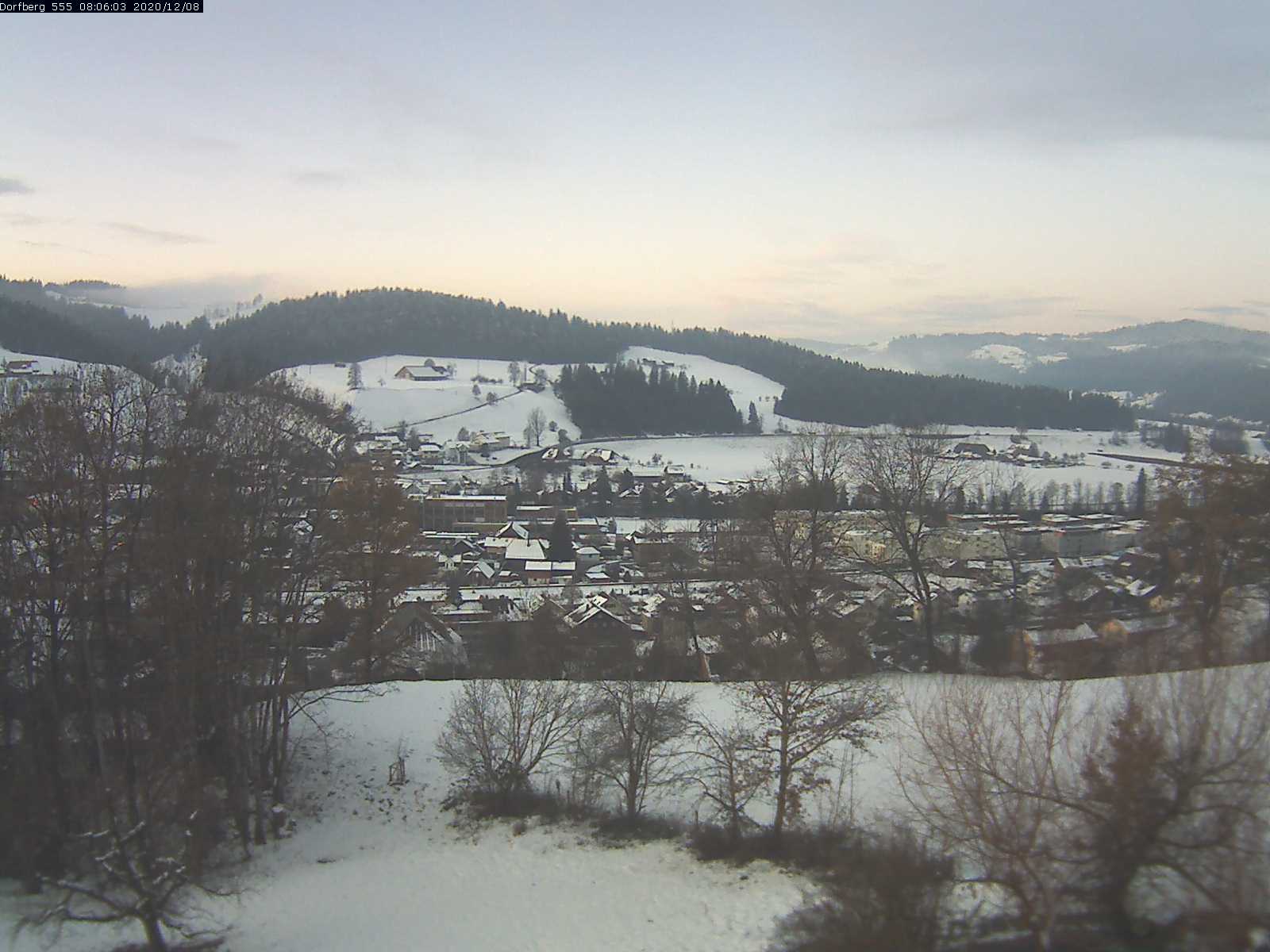Webcam-Bild: Aussicht vom Dorfberg in Langnau 20201208-080601