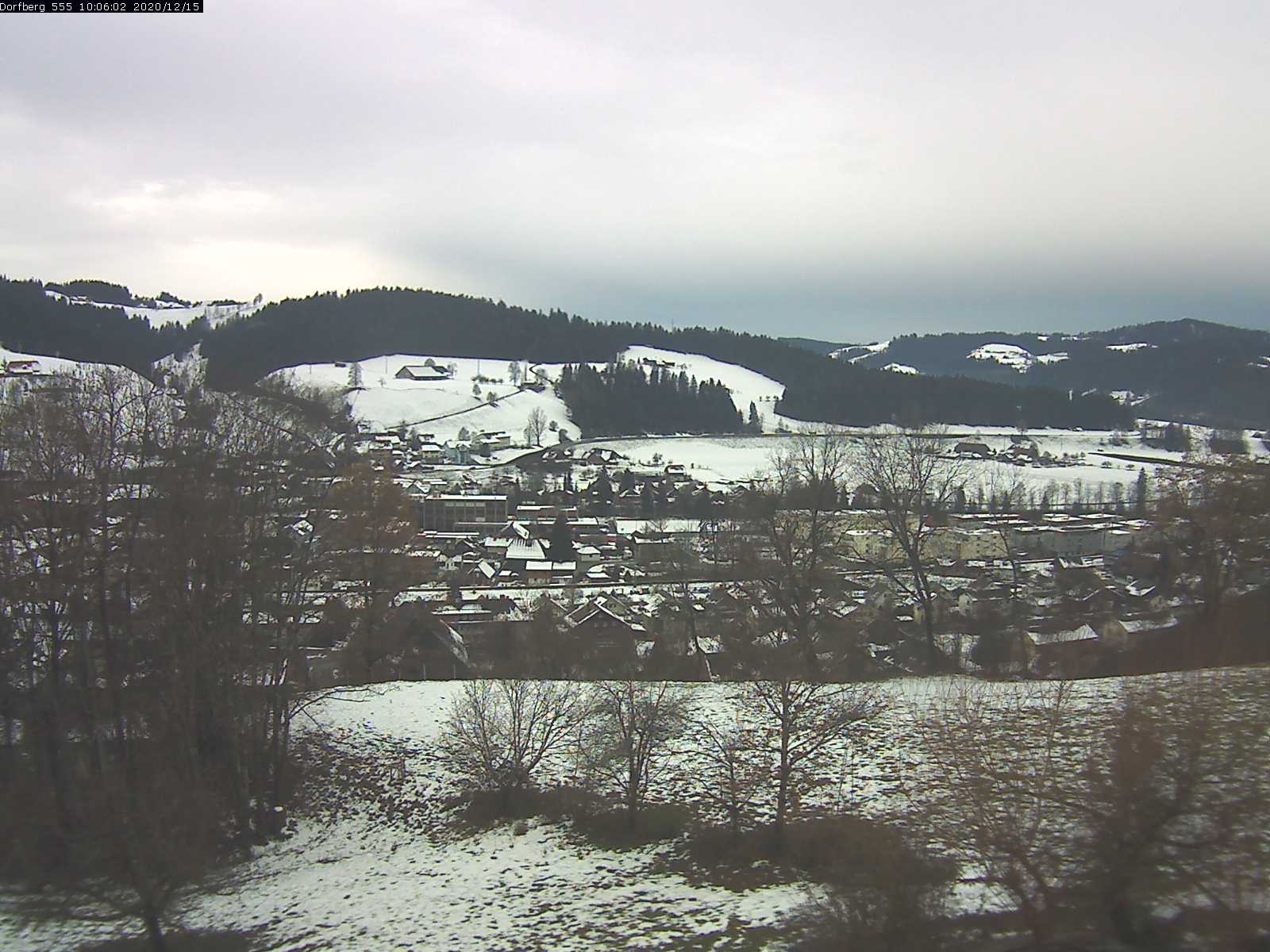 Webcam-Bild: Aussicht vom Dorfberg in Langnau 20201215-100601
