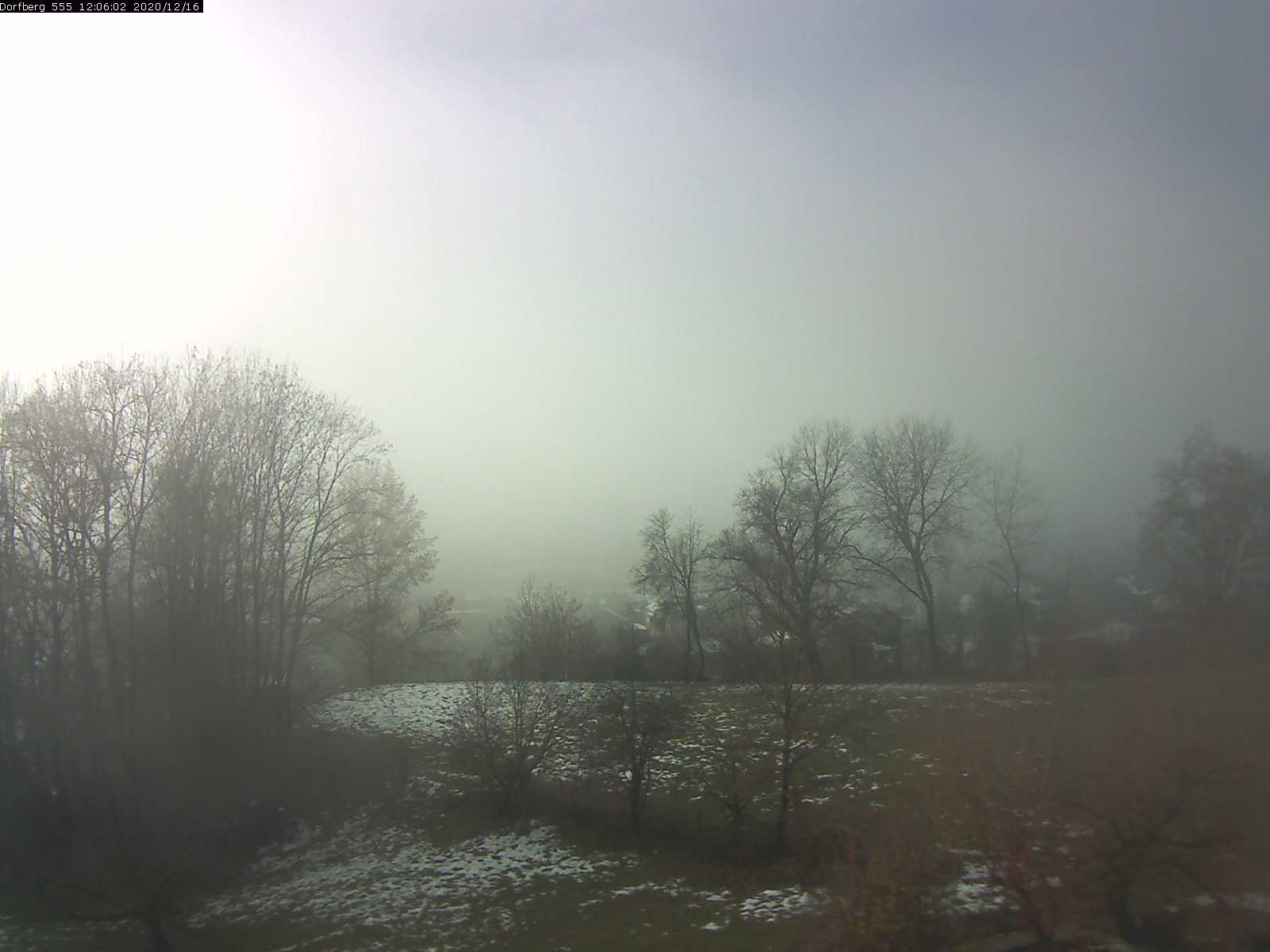 Webcam-Bild: Aussicht vom Dorfberg in Langnau 20201216-120602