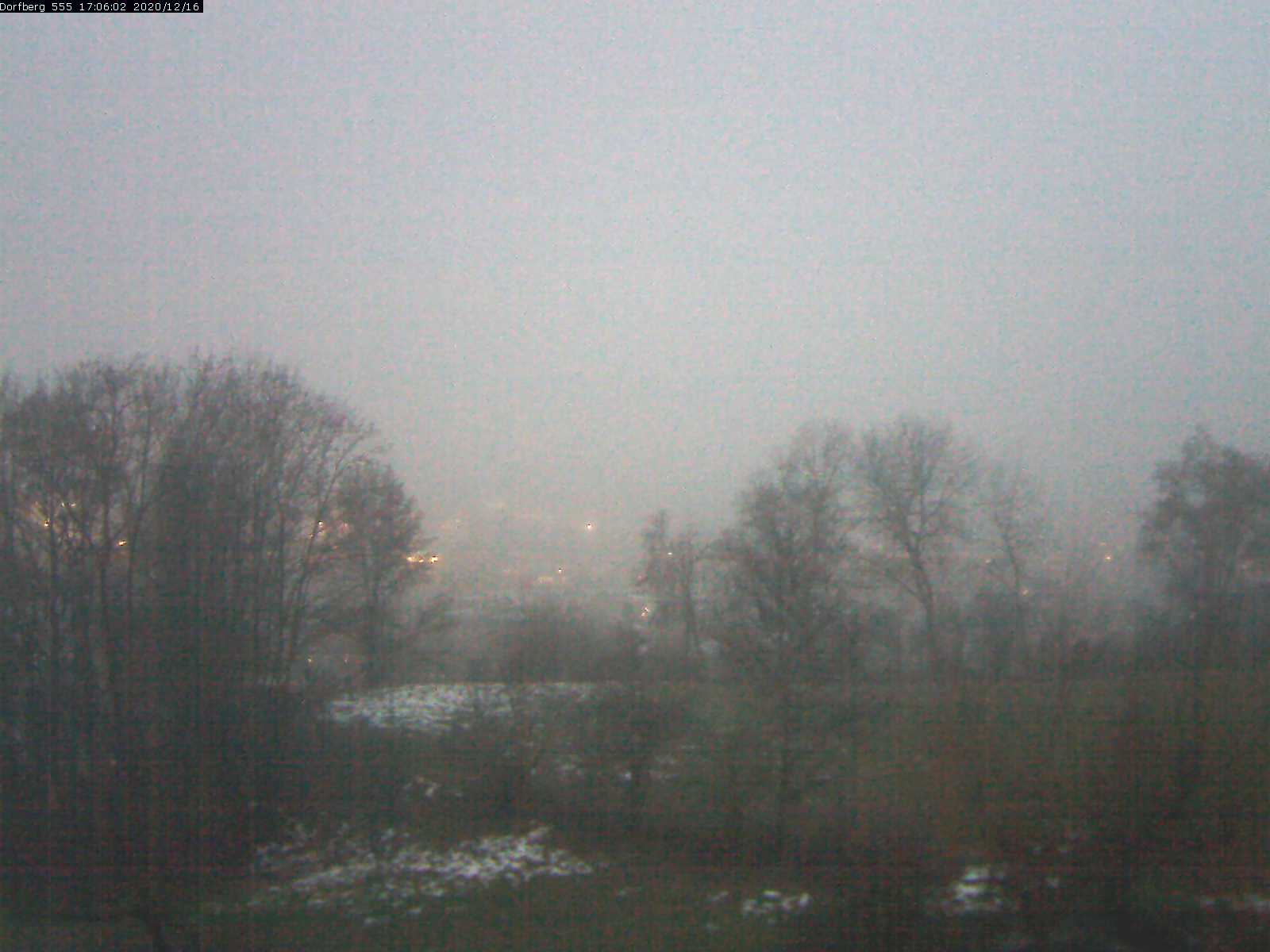 Webcam-Bild: Aussicht vom Dorfberg in Langnau 20201216-170601