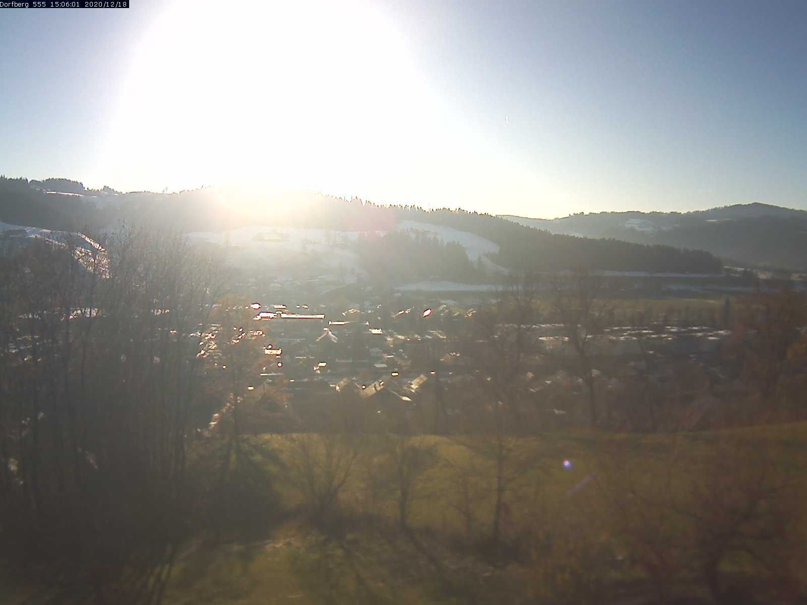 Webcam-Bild: Aussicht vom Dorfberg in Langnau 20201218-150601