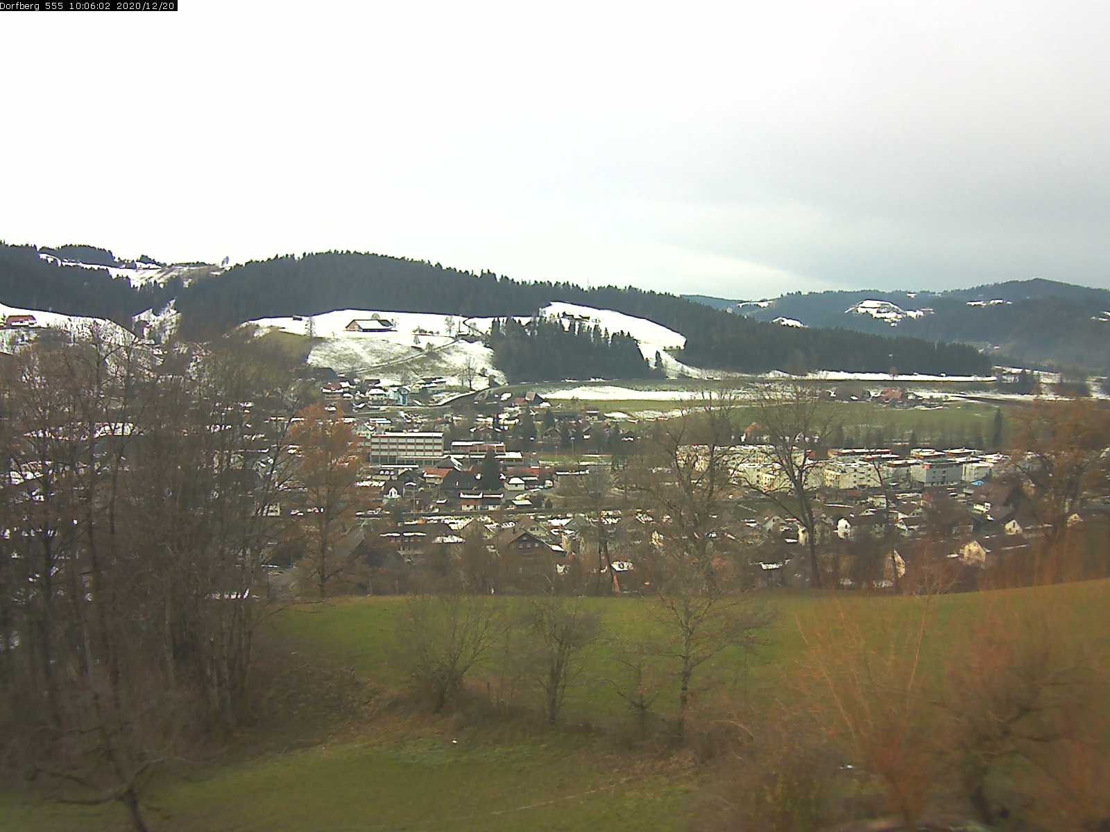 Webcam-Bild: Aussicht vom Dorfberg in Langnau 20201220-100601