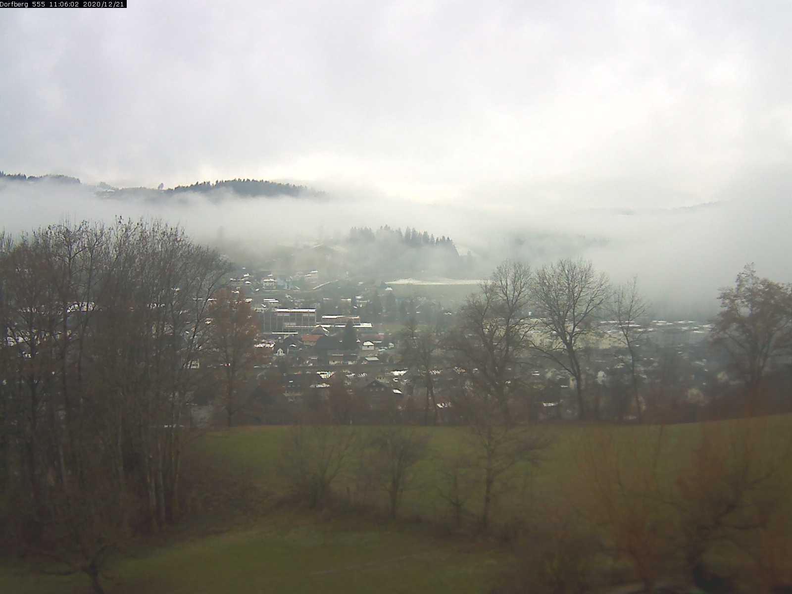 Webcam-Bild: Aussicht vom Dorfberg in Langnau 20201221-110601