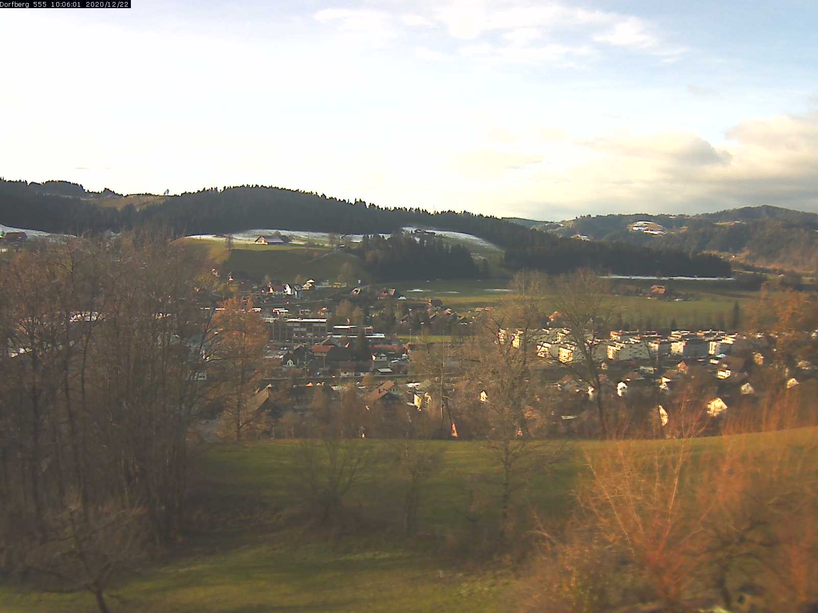 Webcam-Bild: Aussicht vom Dorfberg in Langnau 20201222-100601