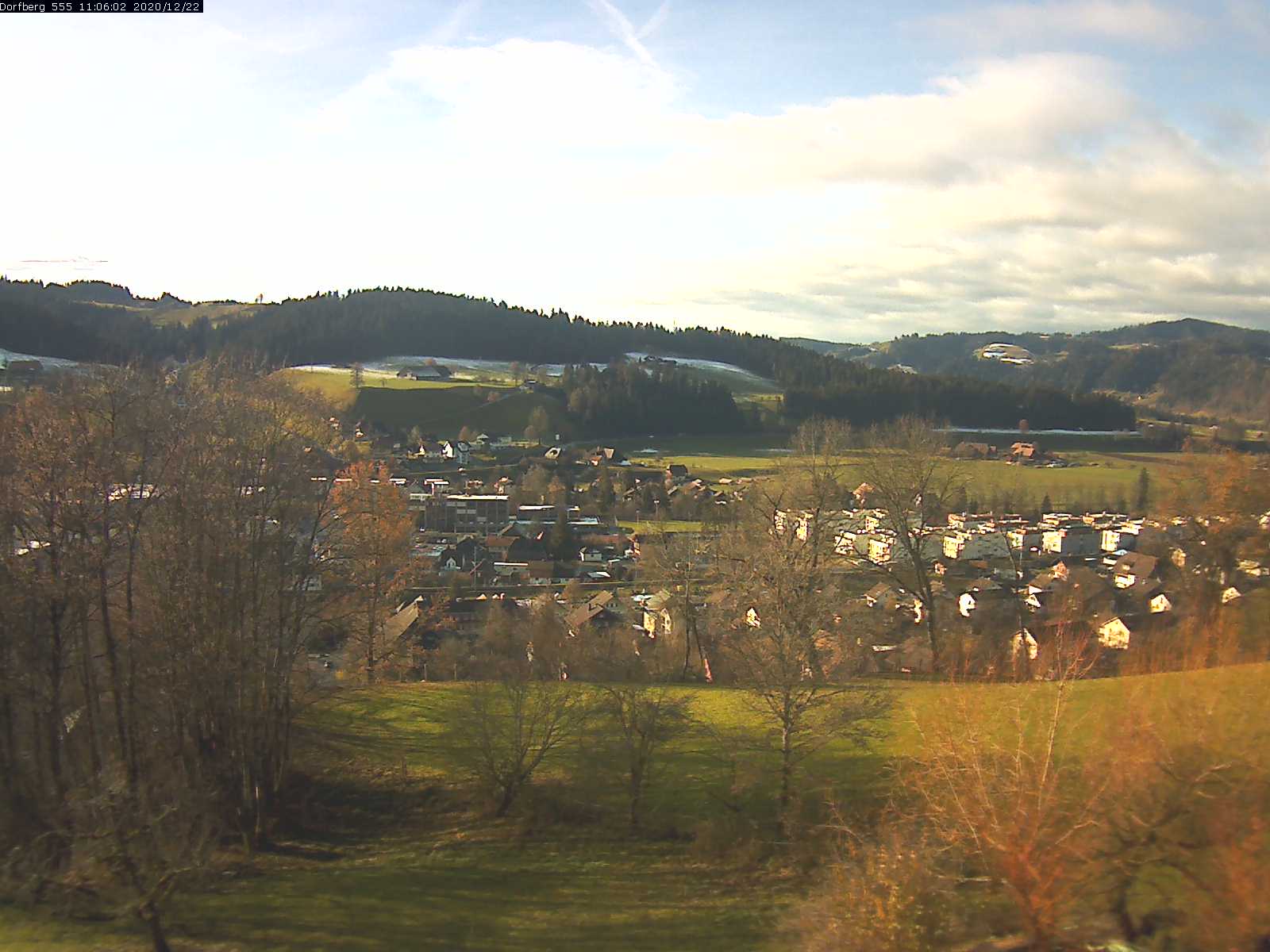 Webcam-Bild: Aussicht vom Dorfberg in Langnau 20201222-110601