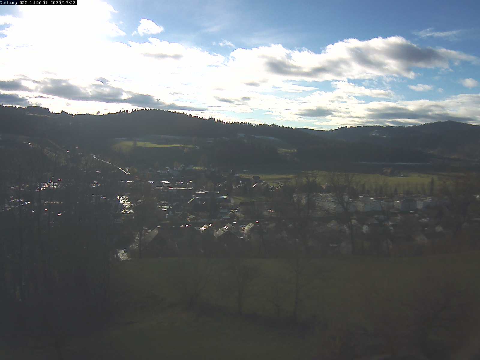 Webcam-Bild: Aussicht vom Dorfberg in Langnau 20201222-140601