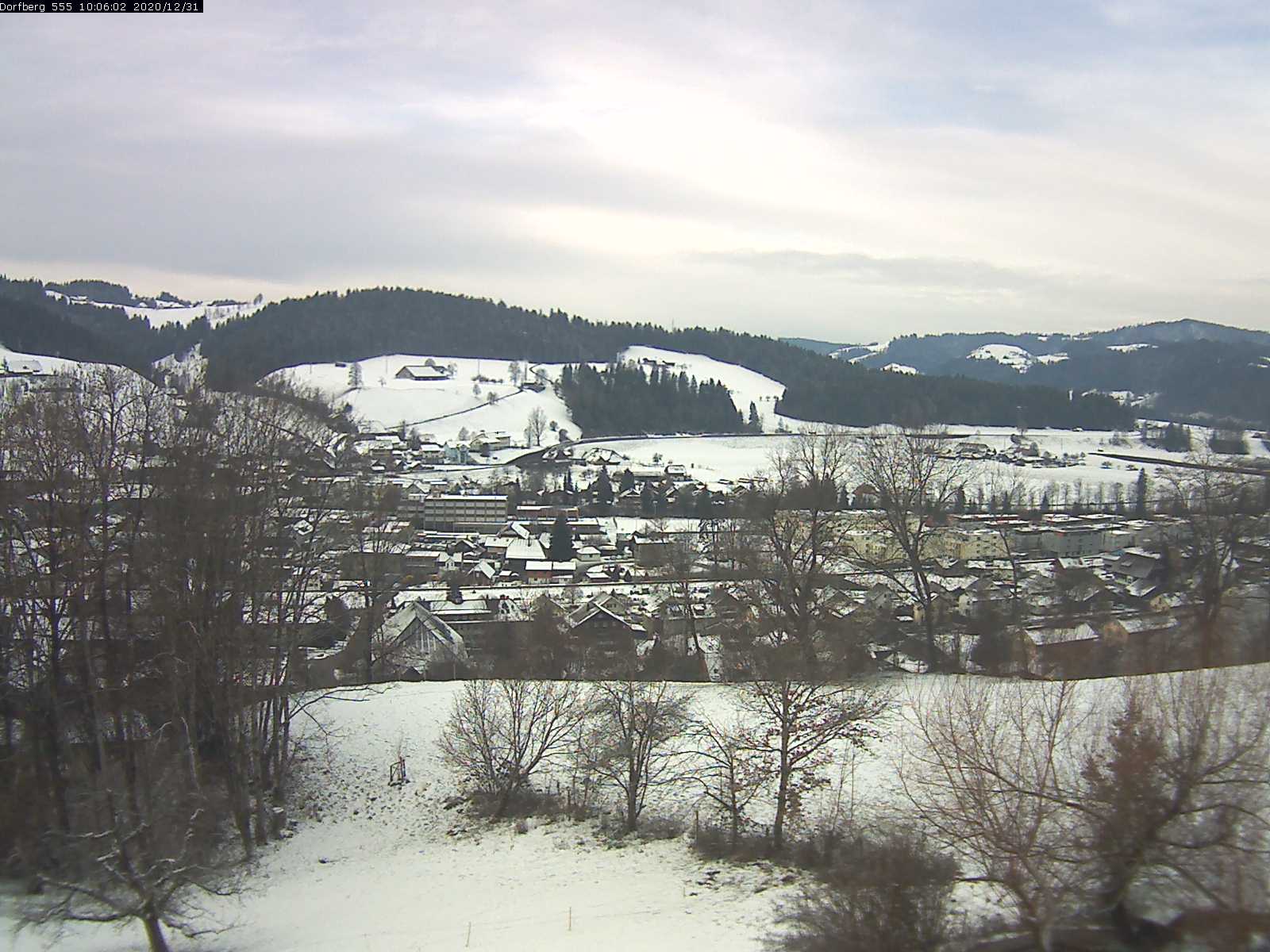 Webcam-Bild: Aussicht vom Dorfberg in Langnau 20201231-100601