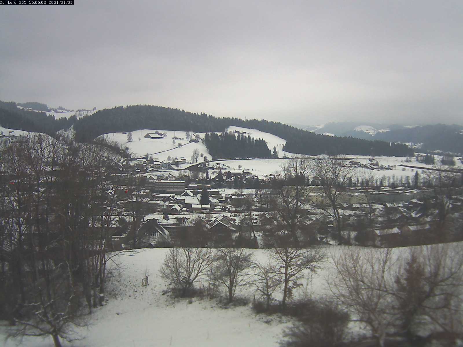 Webcam-Bild: Aussicht vom Dorfberg in Langnau 20210102-160601