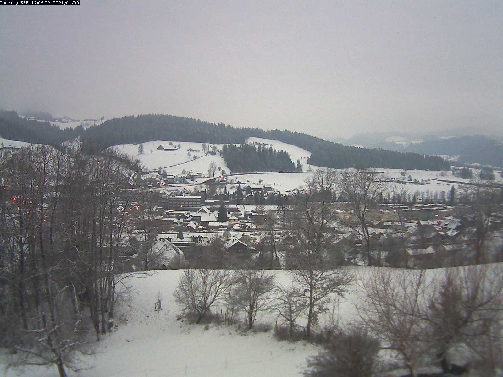 Webcam-Bild: Aussicht vom Dorfberg in Langnau 20210103-170601